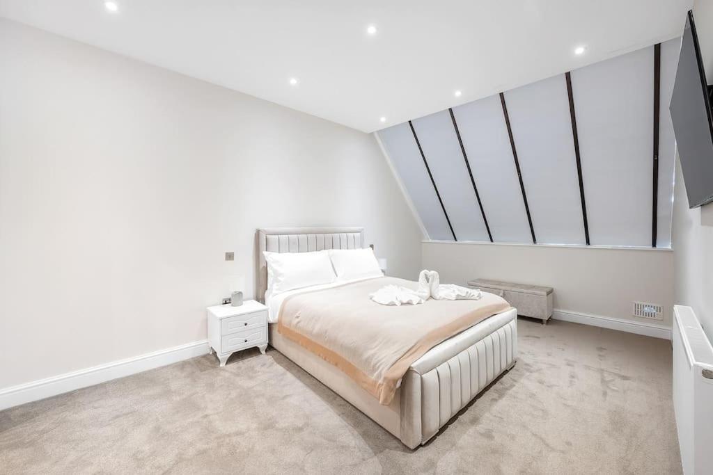 Apartment New 3bed In Knightsbridge London