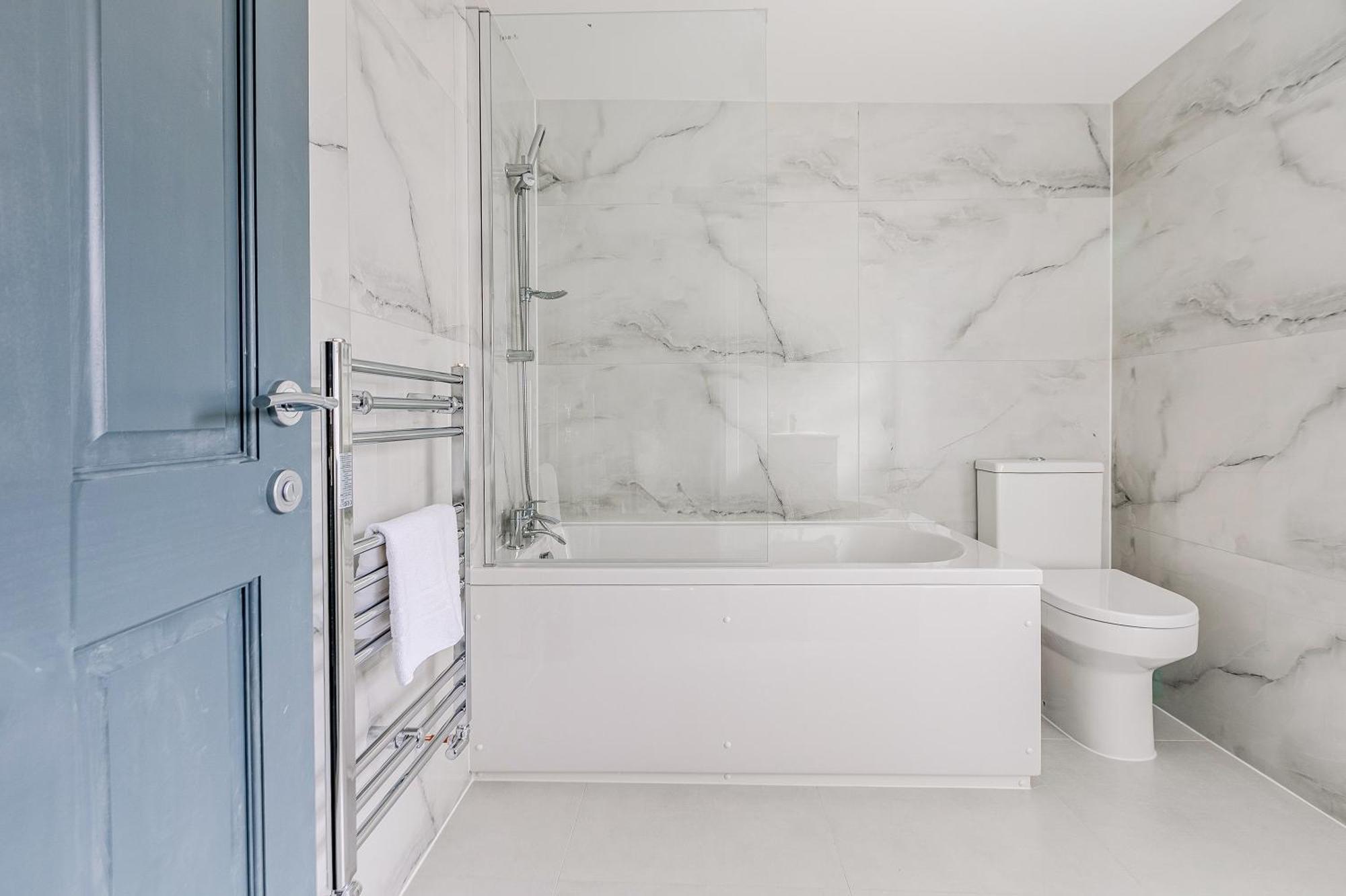 Apartment Large & Charming 5br House Near Kensington Olympia
