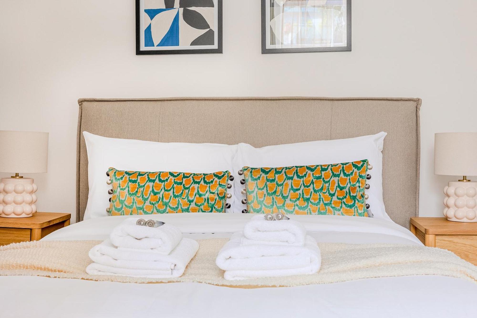 Apartment Large & Charming 5br House Near Kensington Olympia London