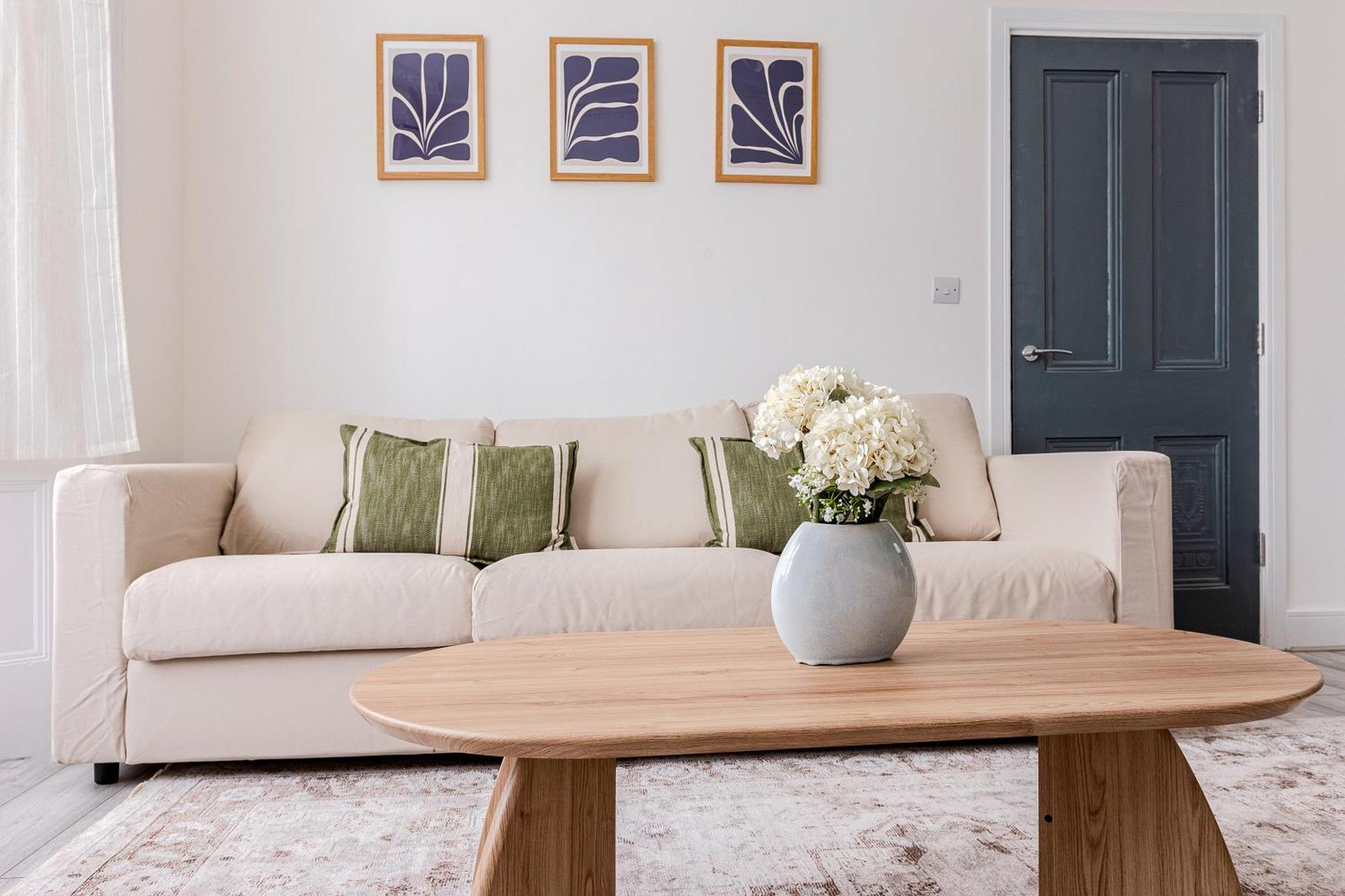 Apartment Large & Charming 5br House Near Kensington Olympia *