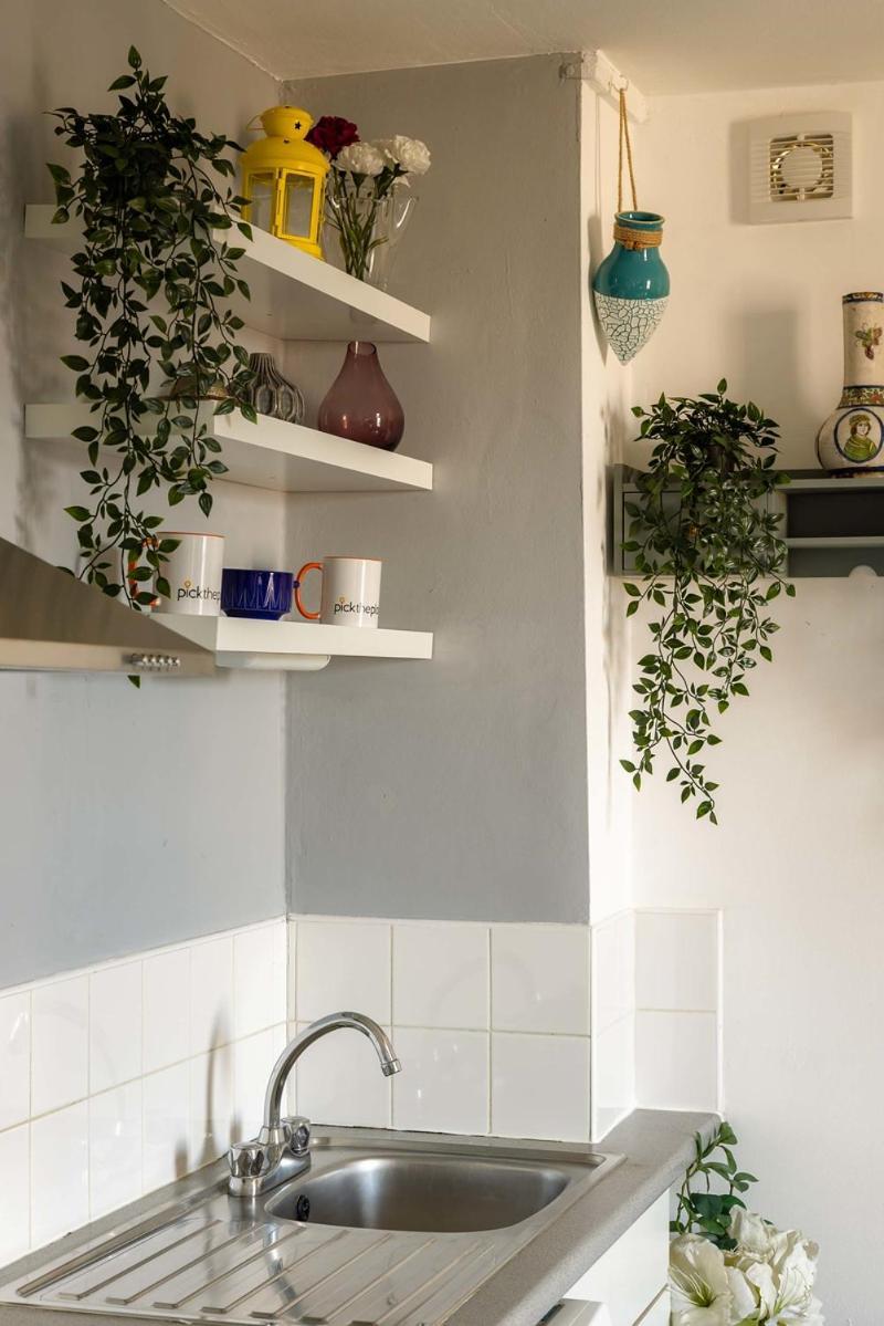 1-bed Penthouse Notting Hill Apartment