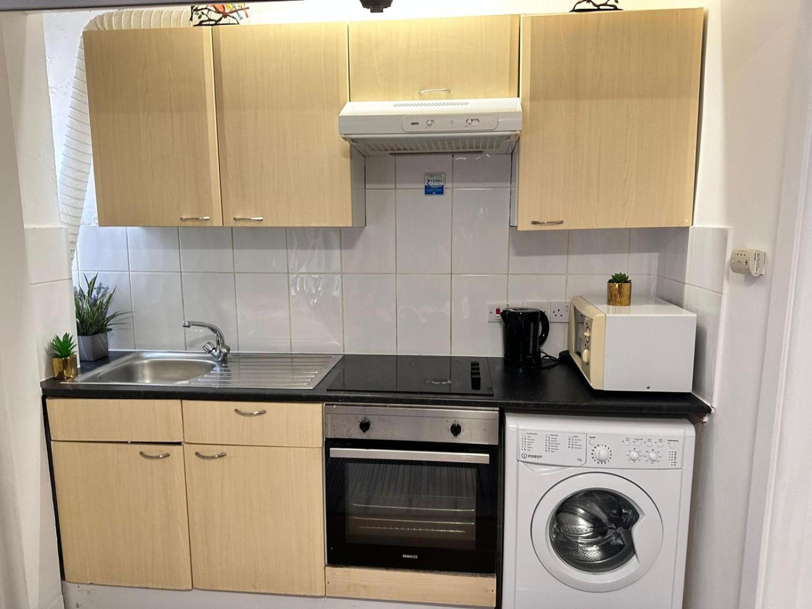 Family Studio In Central * London