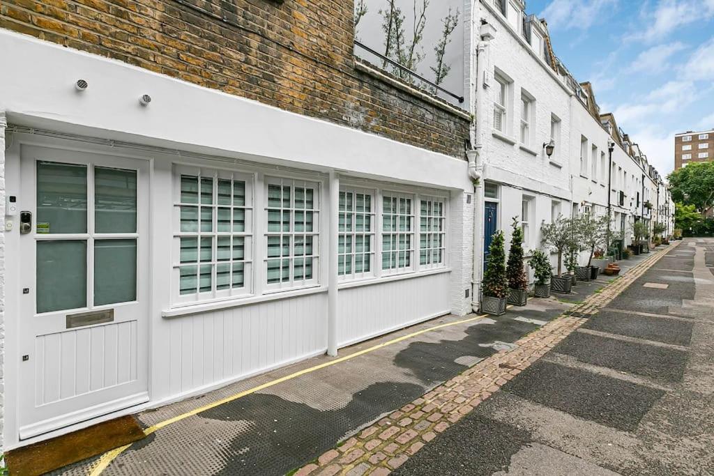 Stylish Next To Paddington Station