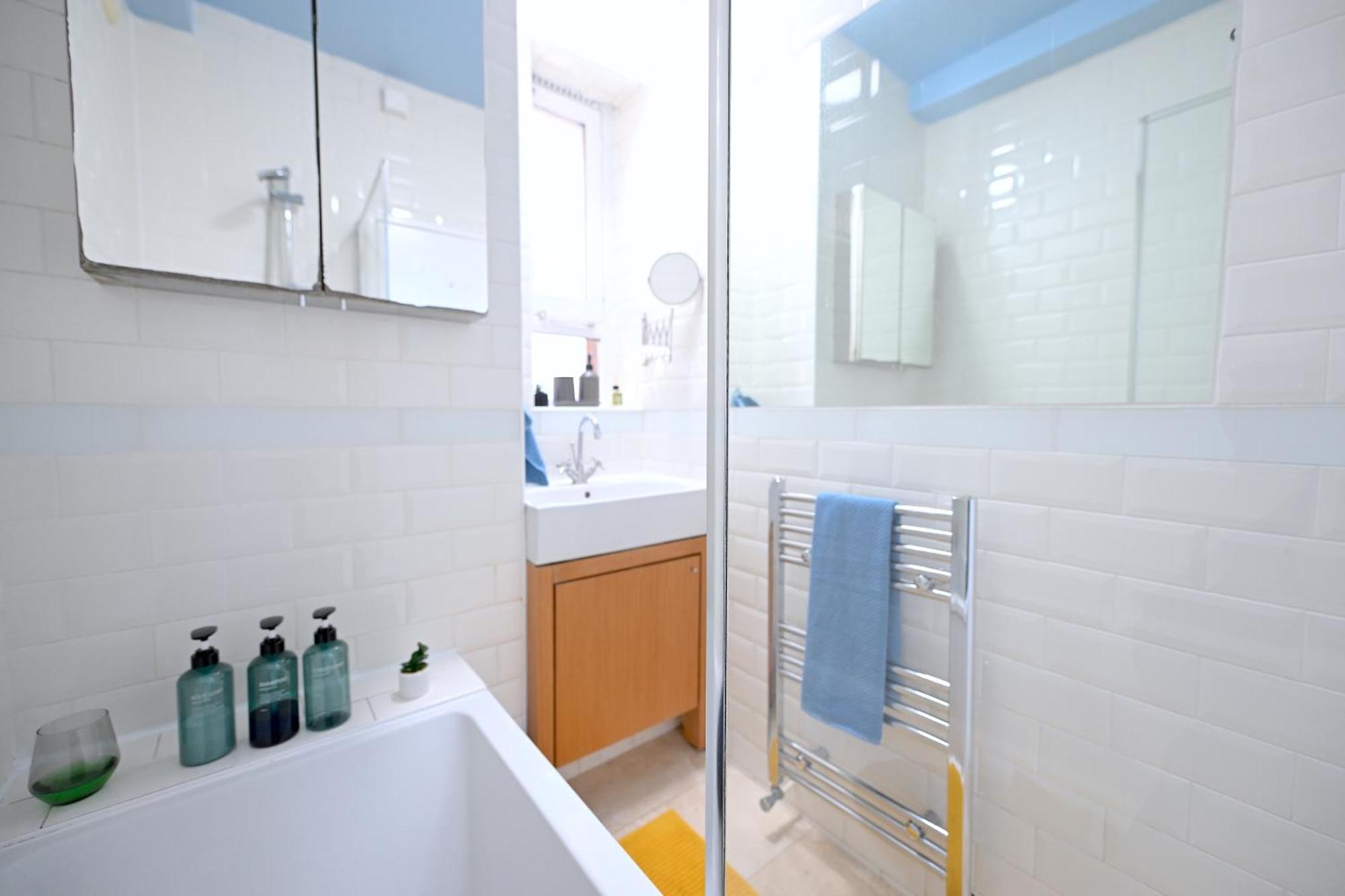 3 Bed Flat In King's Cross Station - Zone 1 Apartment London