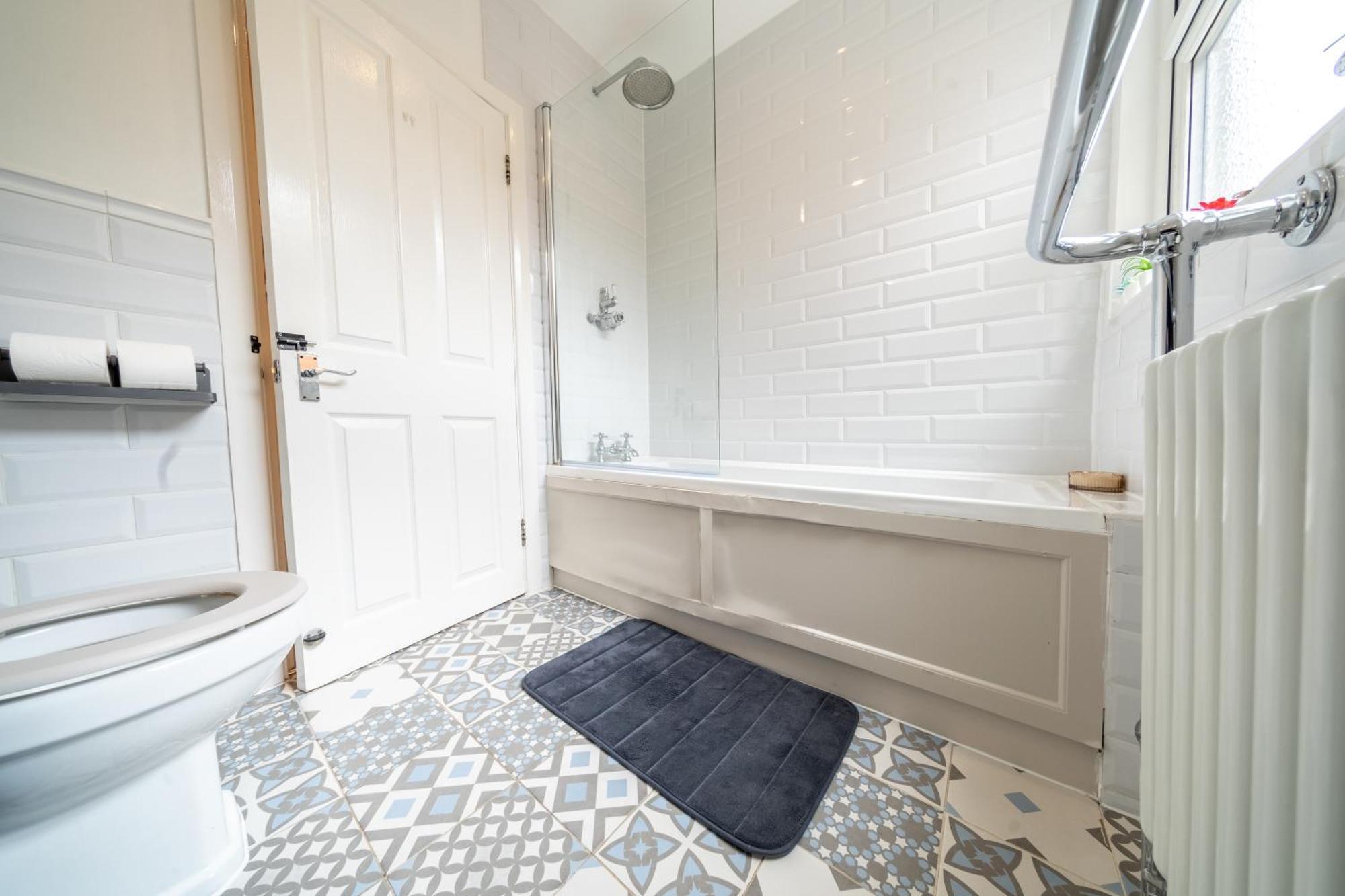 Beautiful 2 Bedroom With Private Garden In Wimbledon - Minutes From Apartamento