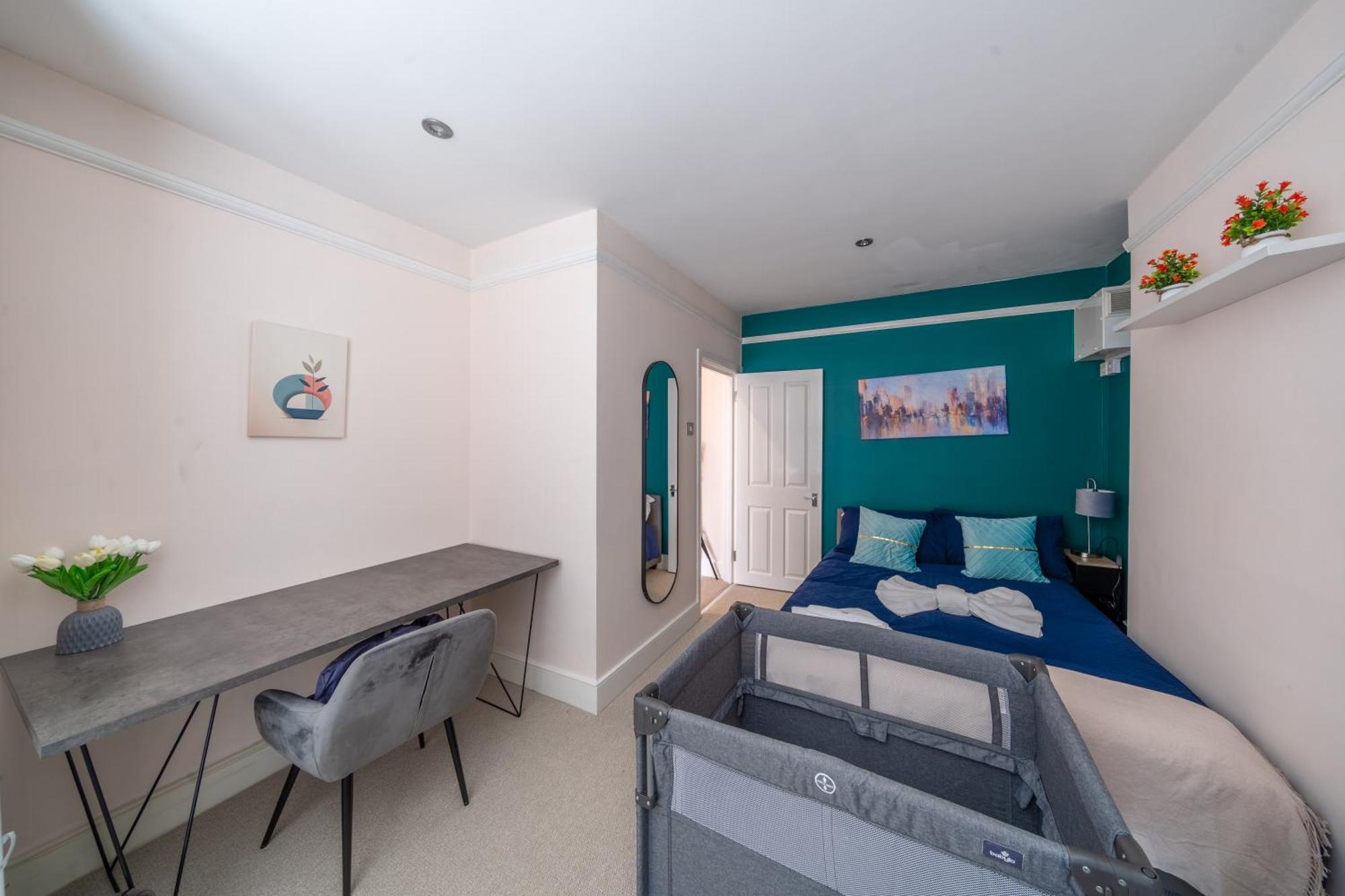 Beautiful 2 Bedroom With Private Garden In Wimbledon - Minutes From Apartamento Londres
