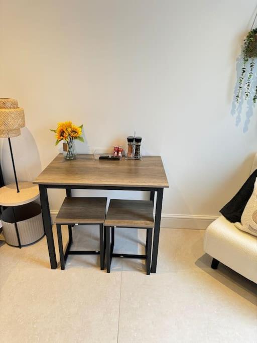 Chic E10 Apartment *