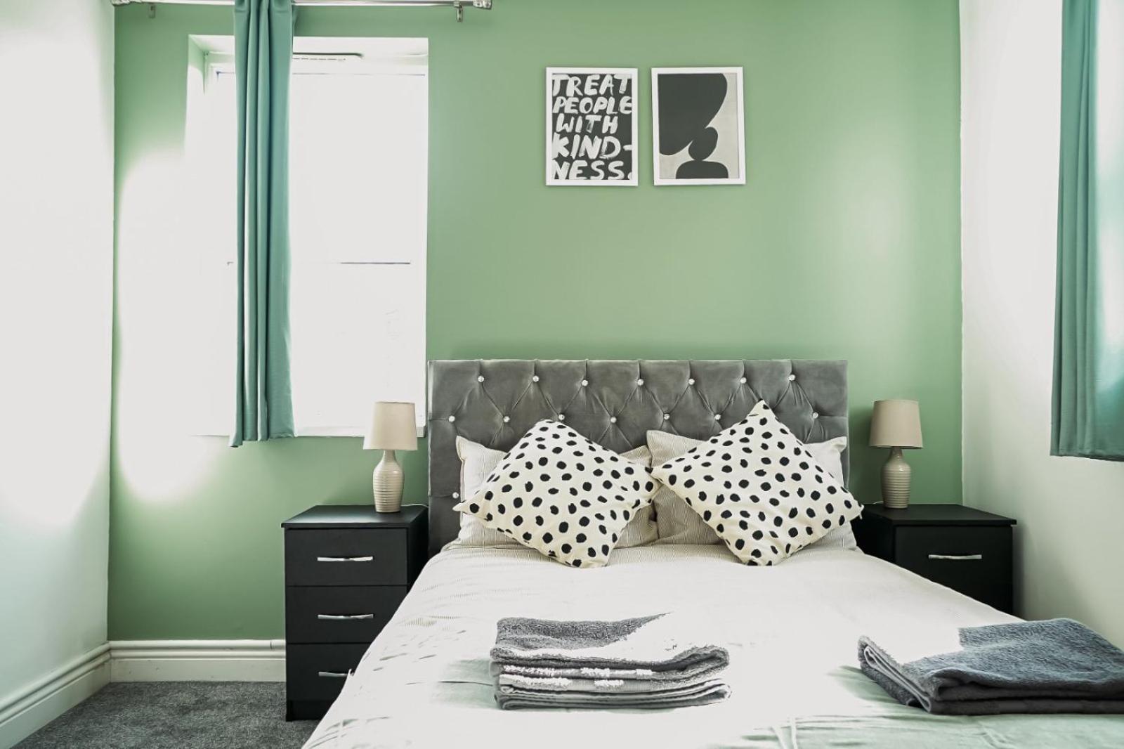 Modern Cosy 2 Bedroom House In Tooting * London