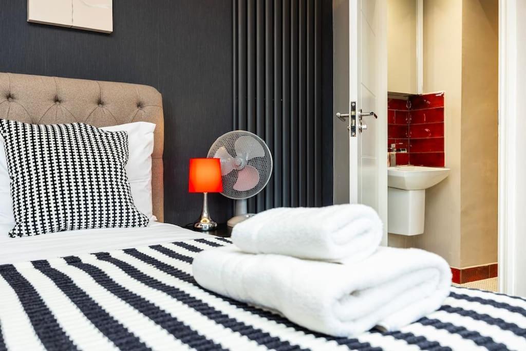 Cosy Modern In The Heart Of Balham Apartment