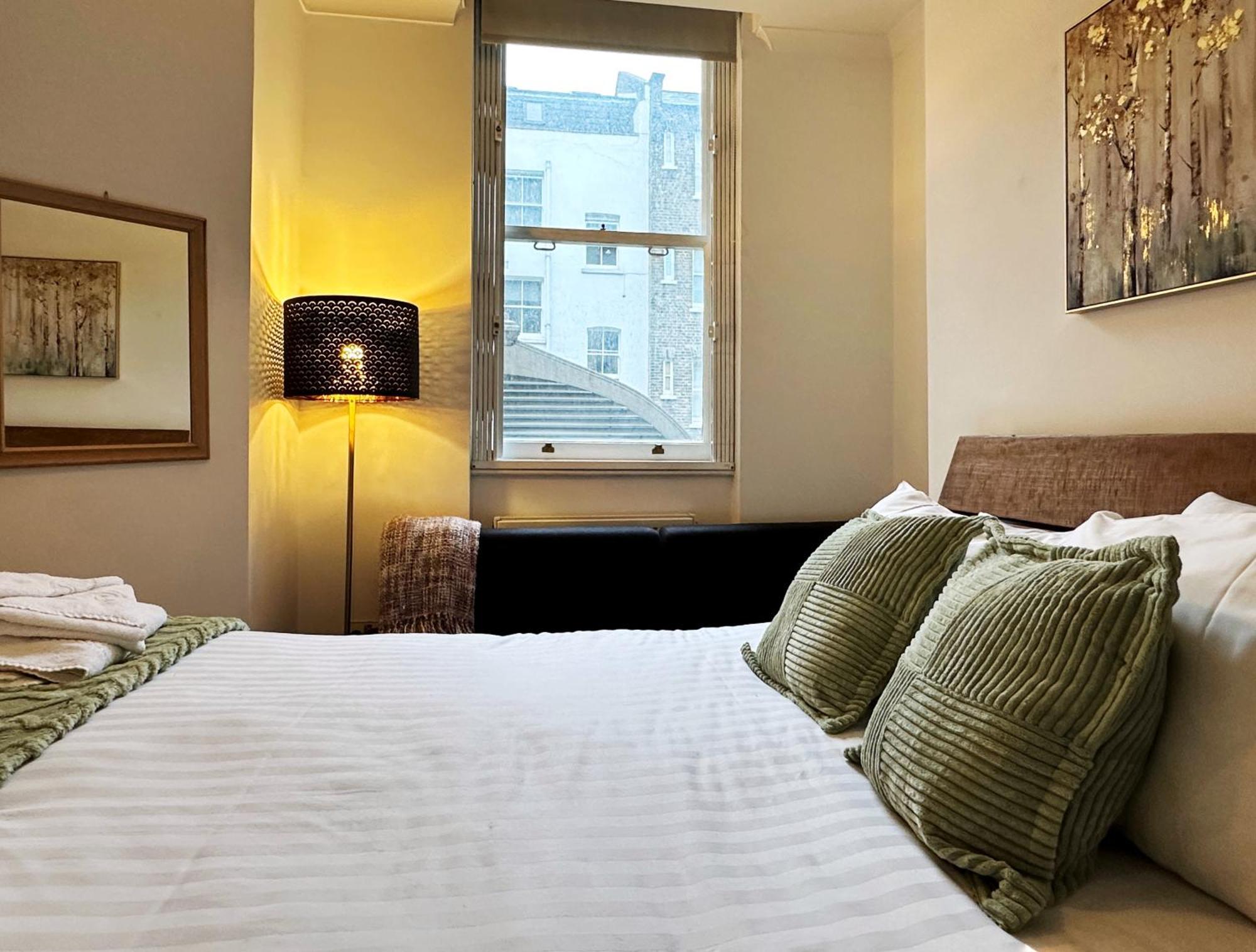 Theo's 2 Bedroom In Apartamento Londres