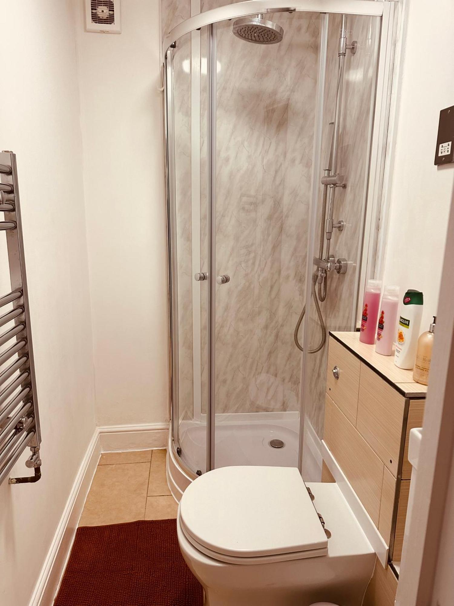 Apartment Stunning One Bedroom Flat