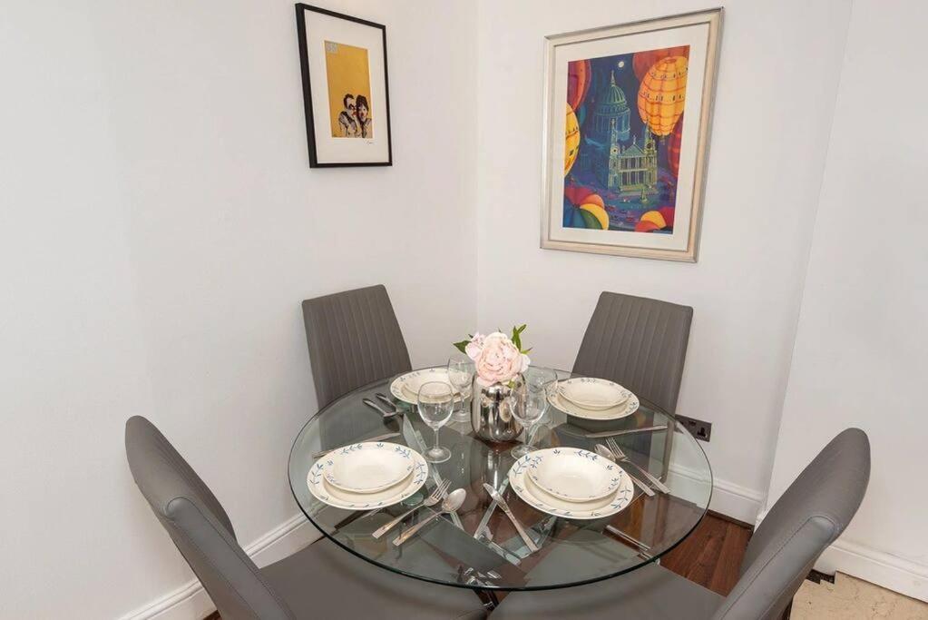 Apartment Discover 2 Bedroom In Kensington