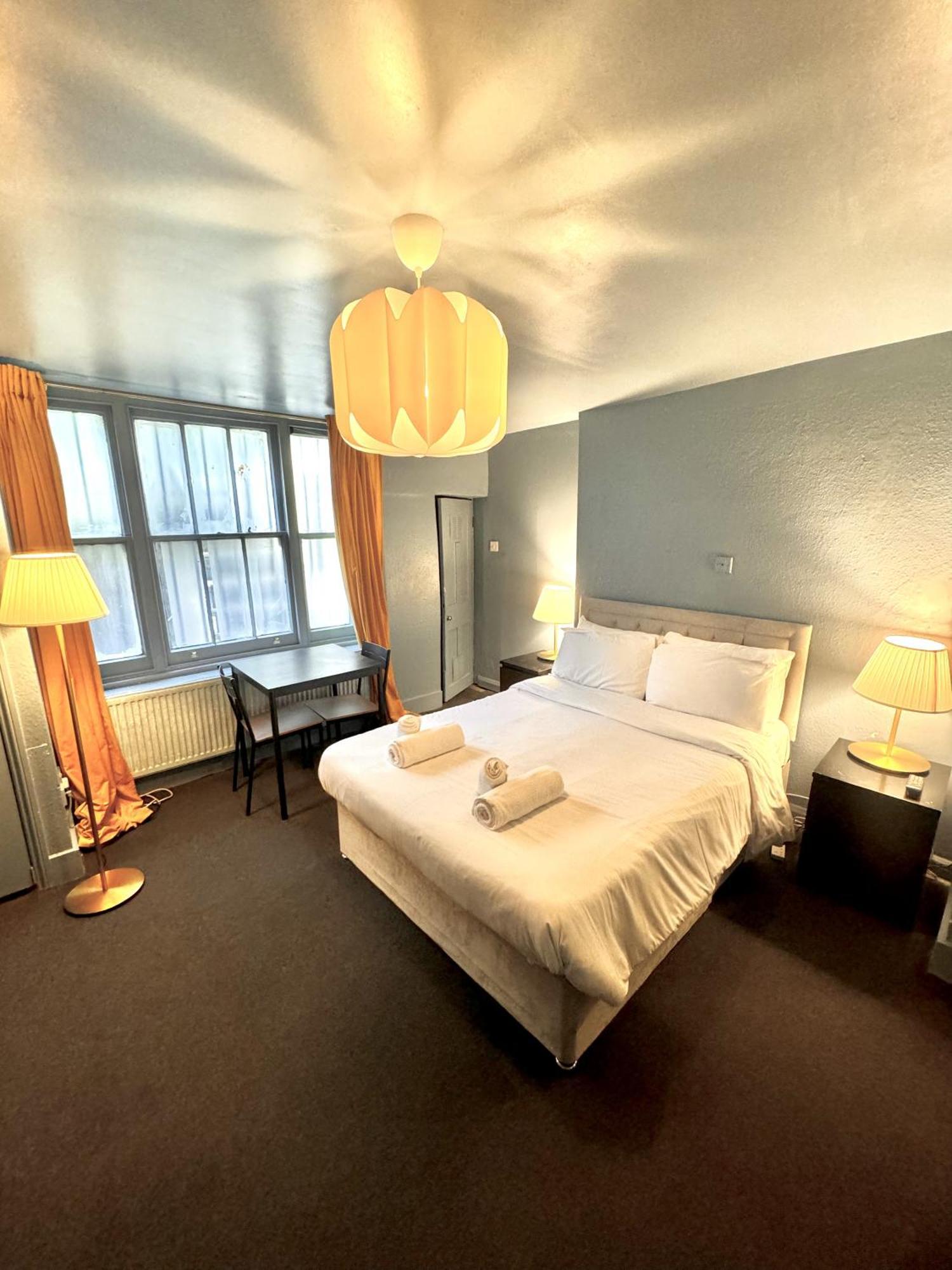 Collection - Bayswater 3* London