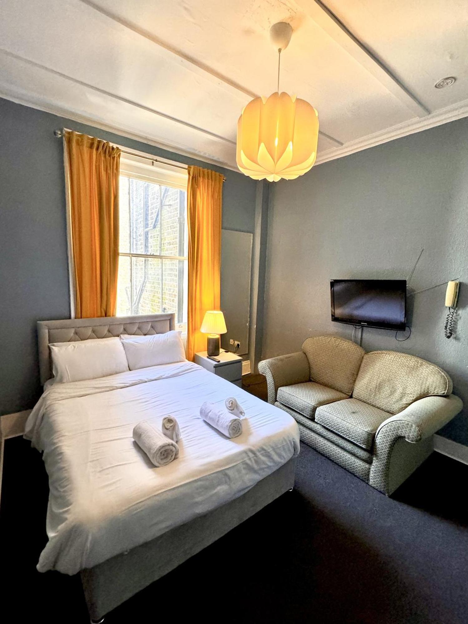 Collection - Bayswater Aparthotel 3*