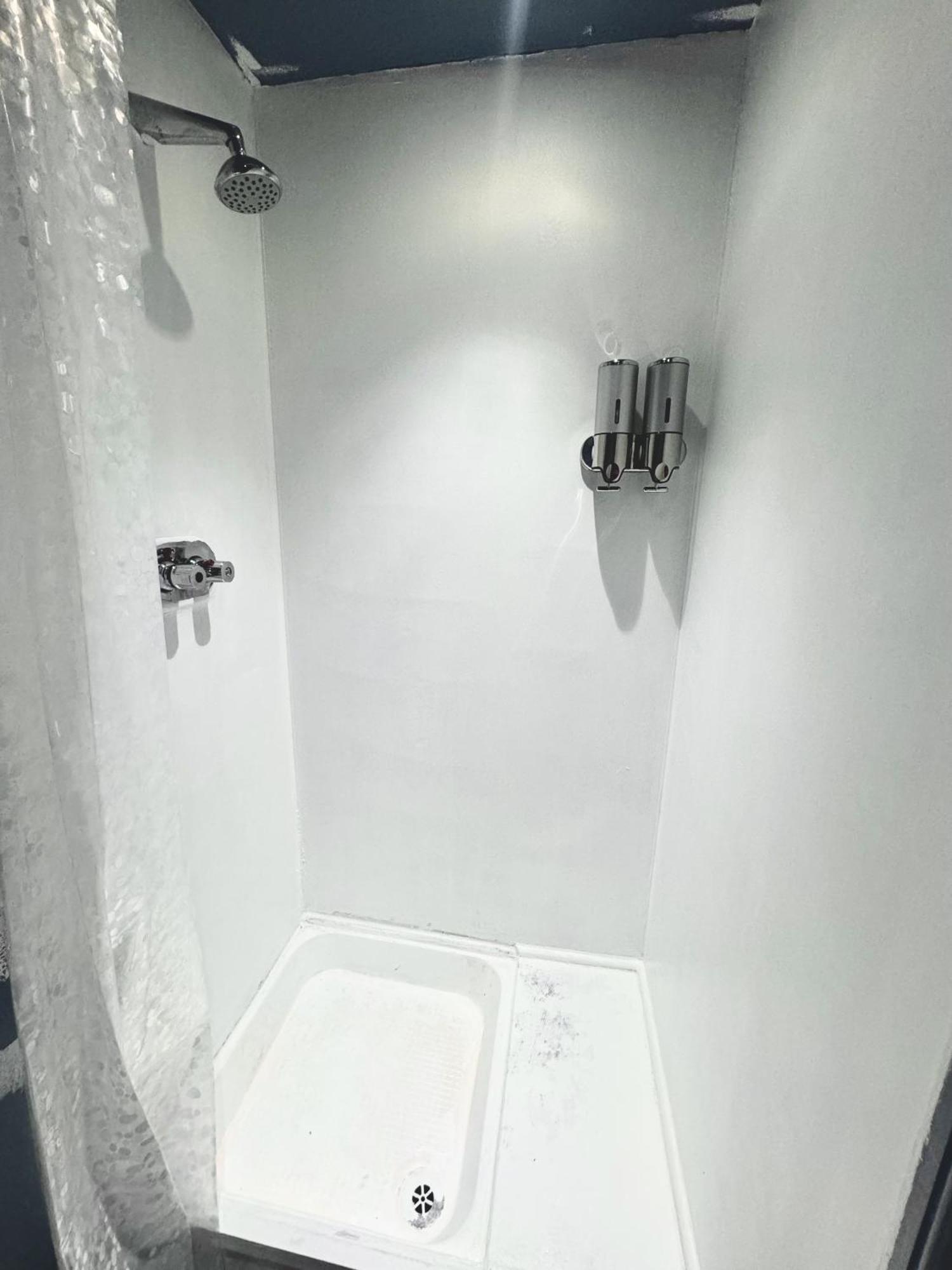 Collection - Bayswater Aparthotel