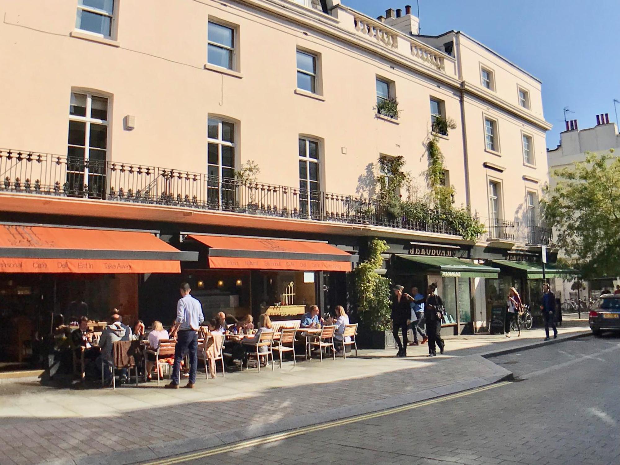 Victoria Belgravia Townhouse Apartment London