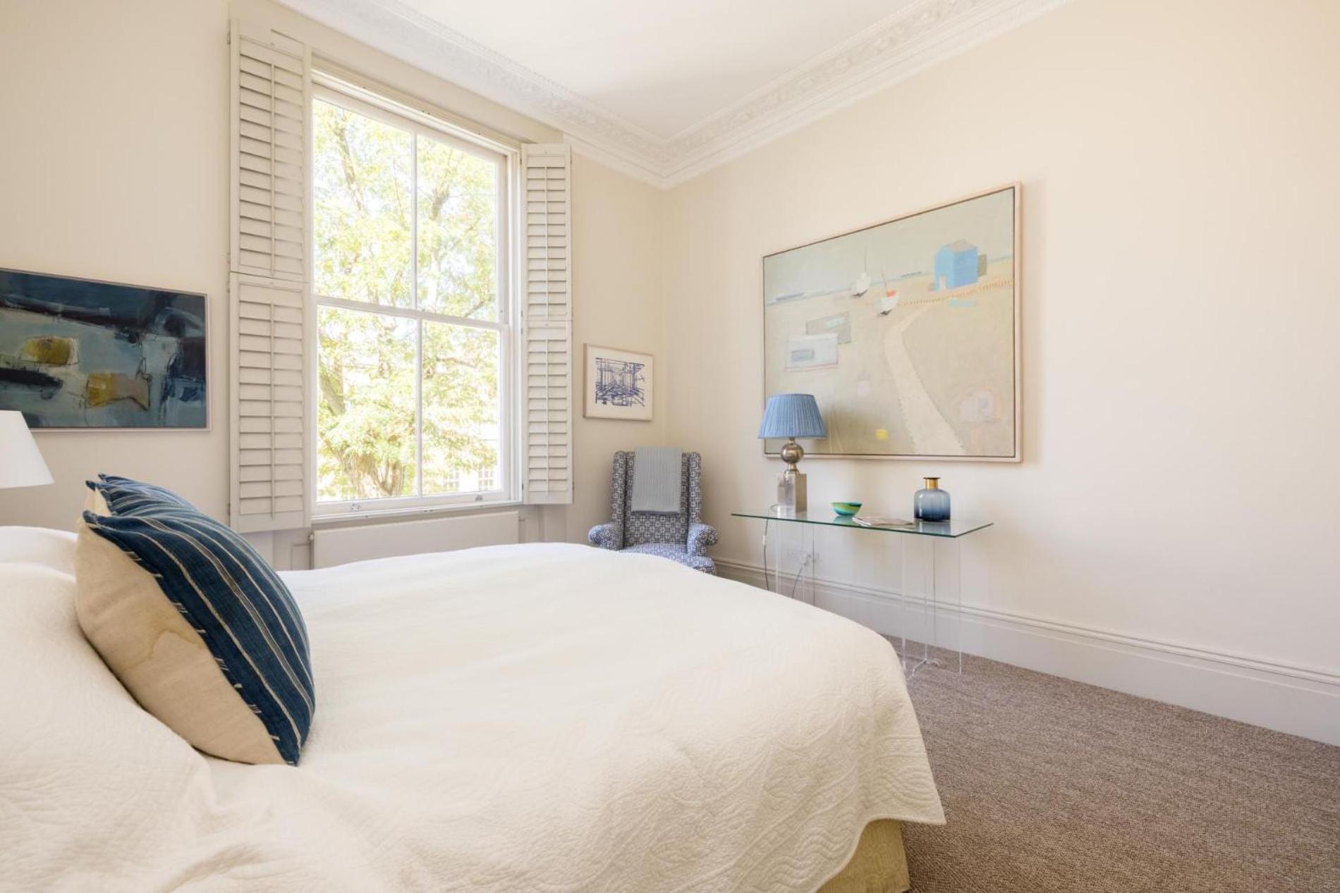 History - 3 Bedrooms In Kensington Apartamento Londres