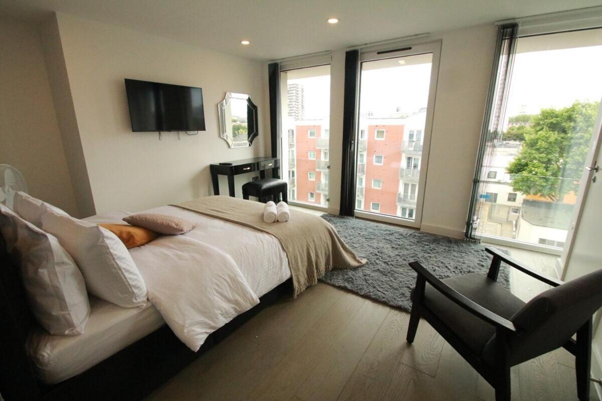 Ft6 Penthouse Homestay London