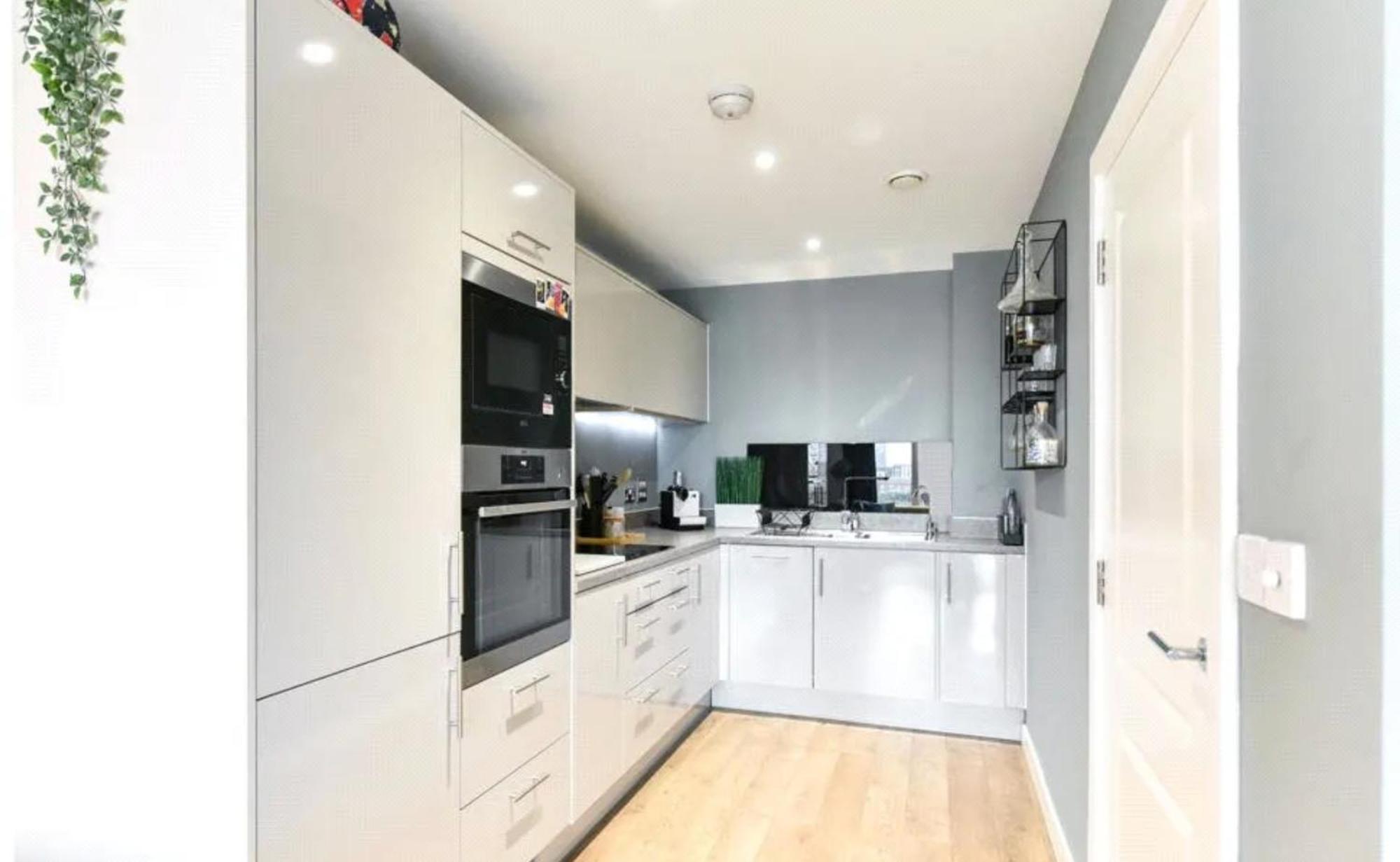 Londonaprt 1bed Balcony Gym Tv Wifi *