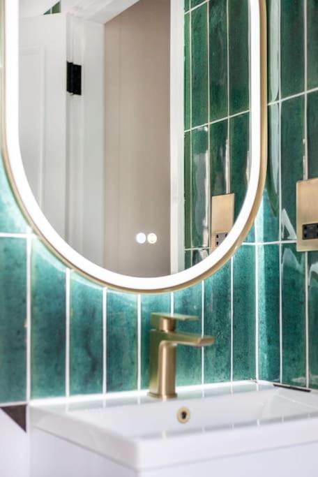 Apartment Luxurious Near Paddington St - 4 *