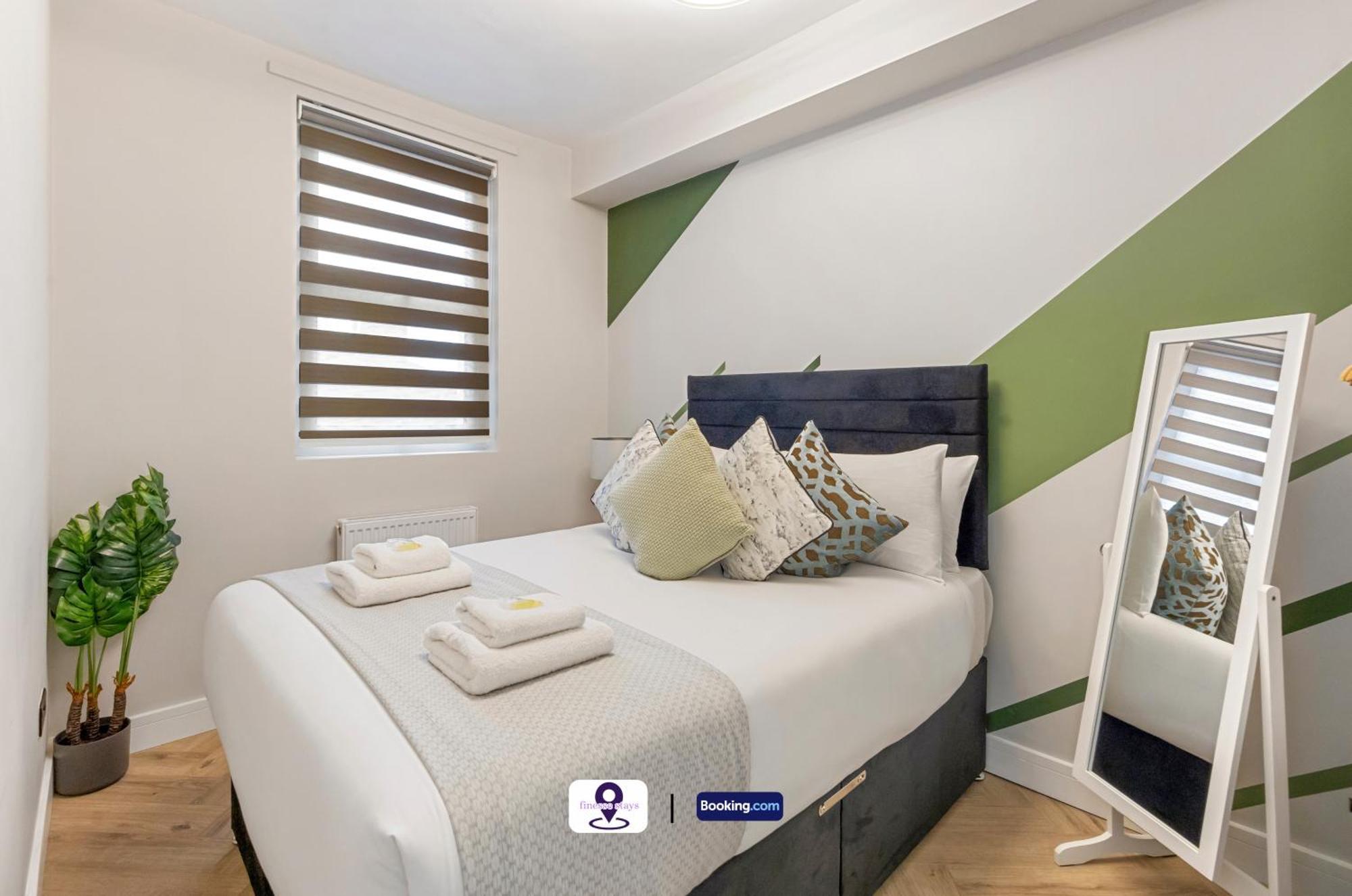 Apartamento Last-minute Grab ! Limited Time L Exclusive On 2 Bedroom, High Spec Luxury Flat By Finesse Short Lets & Serviced With Free Wifi
