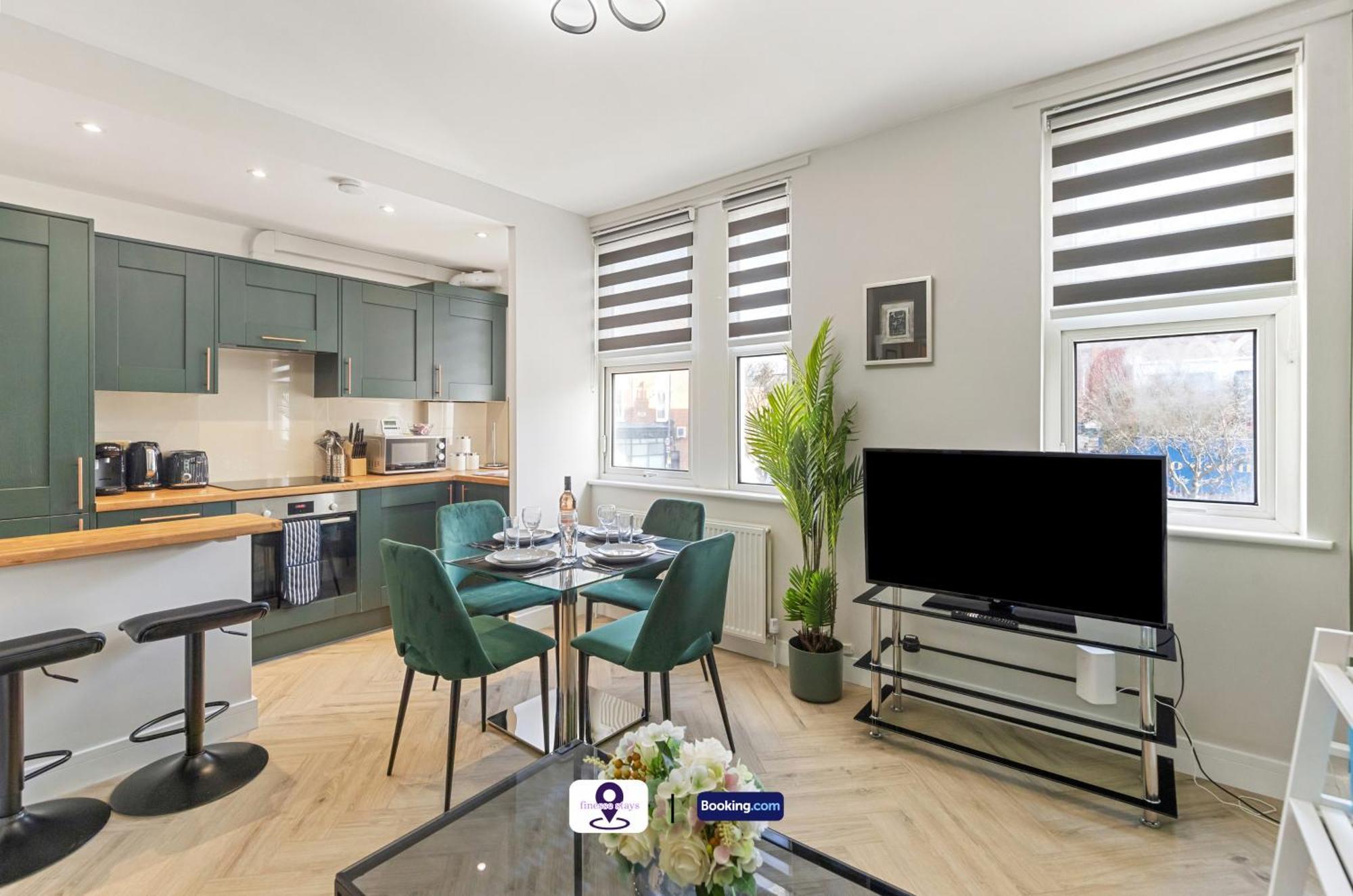 Last-minute Grab ! Limited Time L Exclusive On 2 Bedroom, High Spec Luxury Flat By Finesse Short Lets & Serviced With Free Wifi Apartamento *