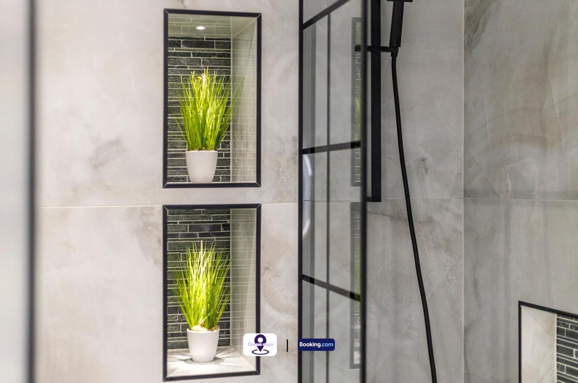 Last-minute Grab ! Limited Time L Exclusive On 2 Bedroom, High Spec Luxury Flat By Finesse Short Lets & Serviced With Free Wifi Apartamento *