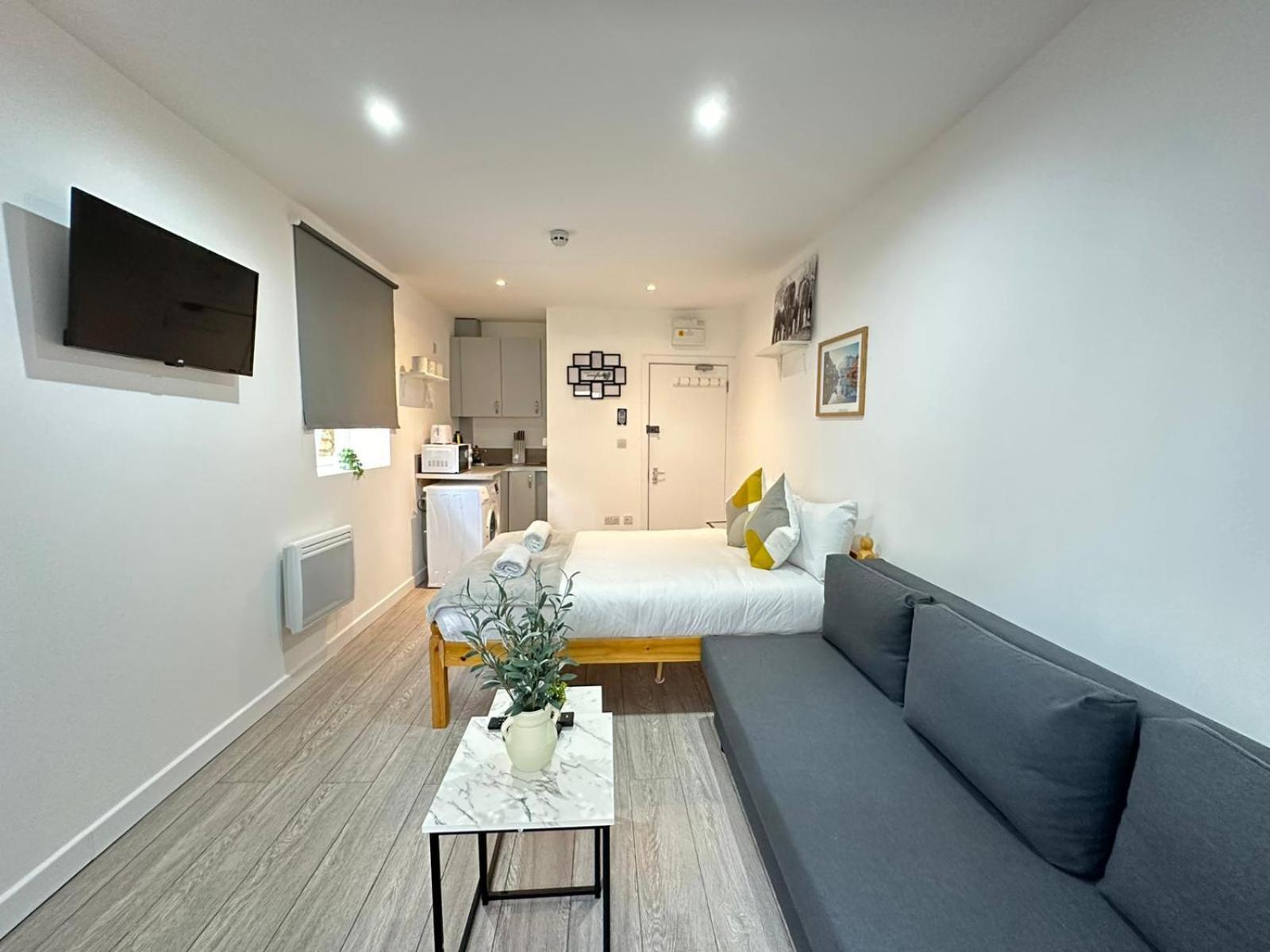 Affordable Studio In * London