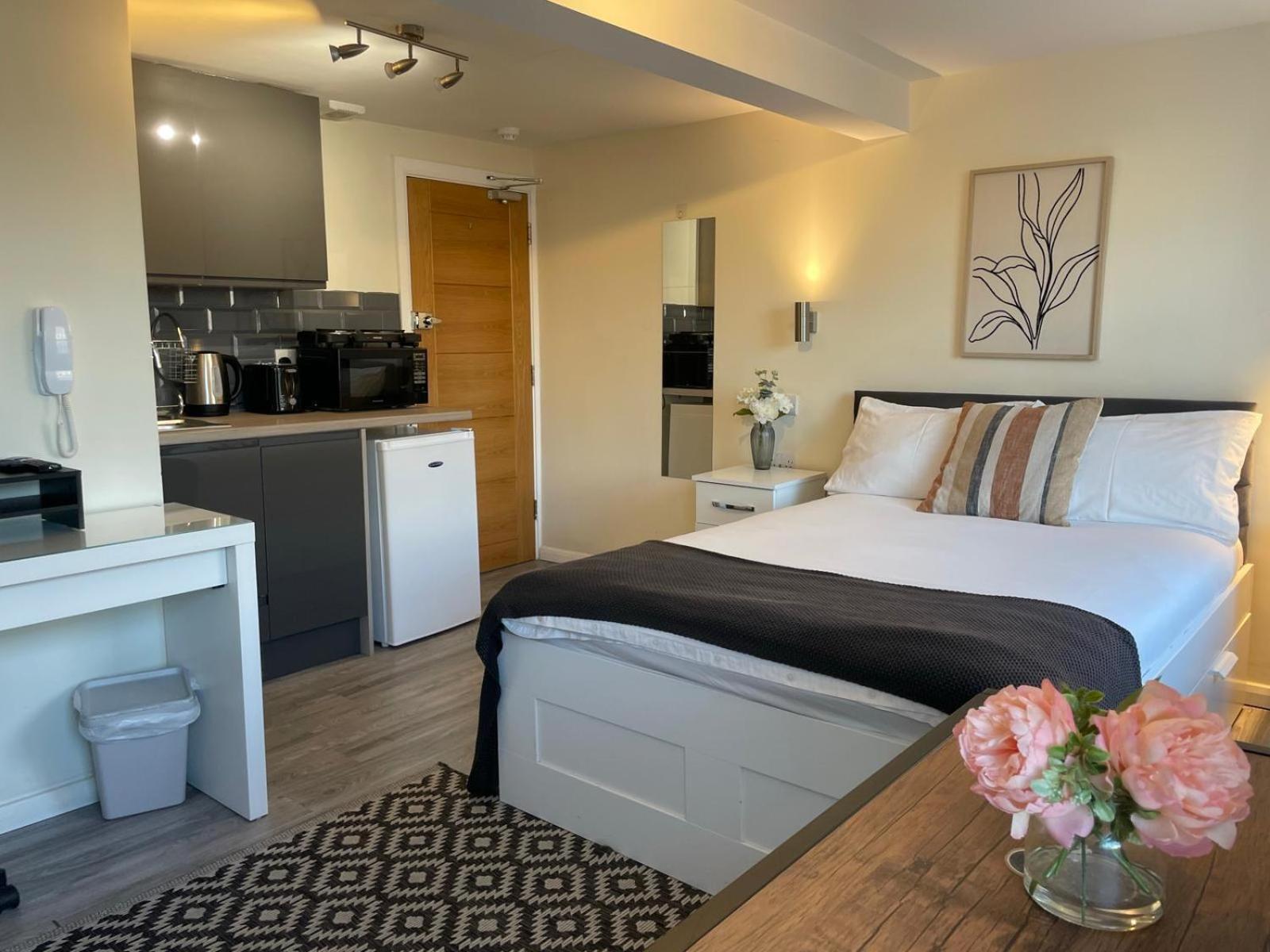 Grays Road - 6 Guest house