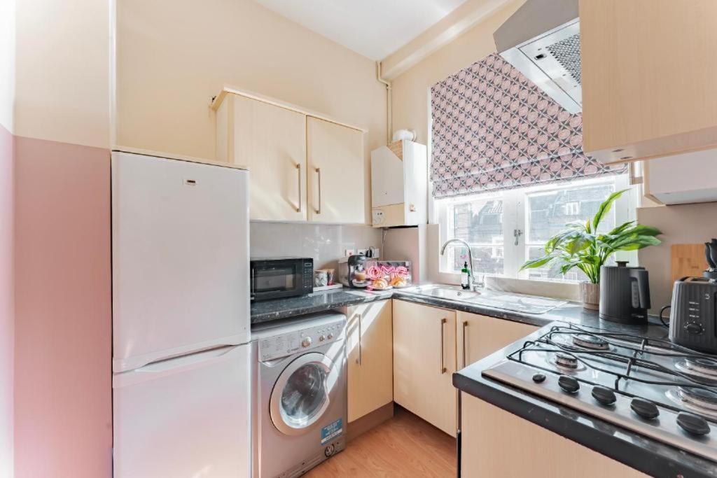 Cosy , Haven And Spacious *