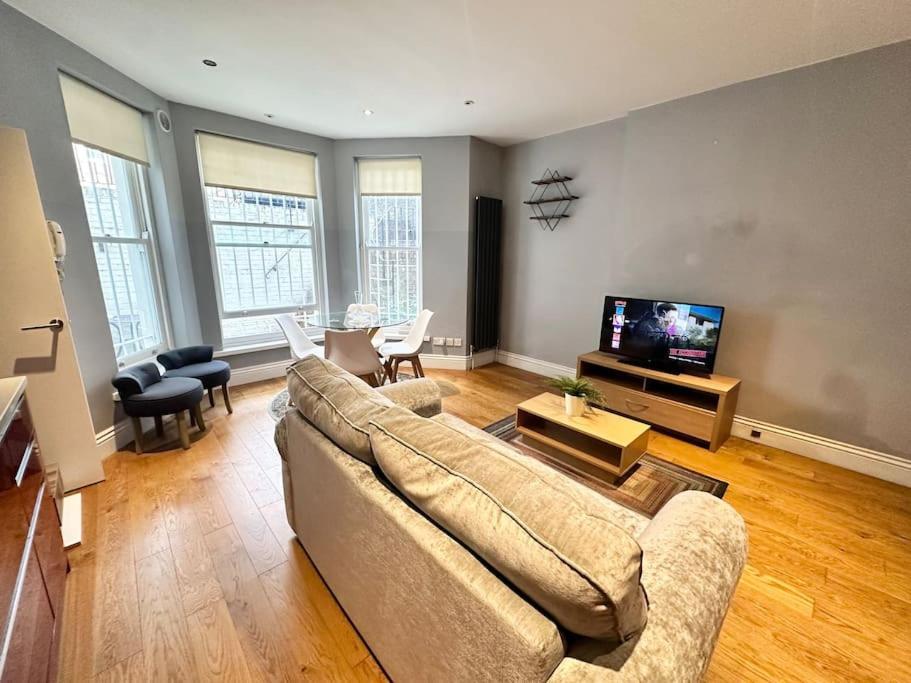 Chelsea By Central Apartment *