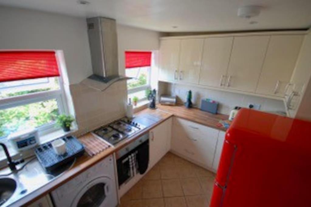 Lovely New Flat - 24c Apartment
