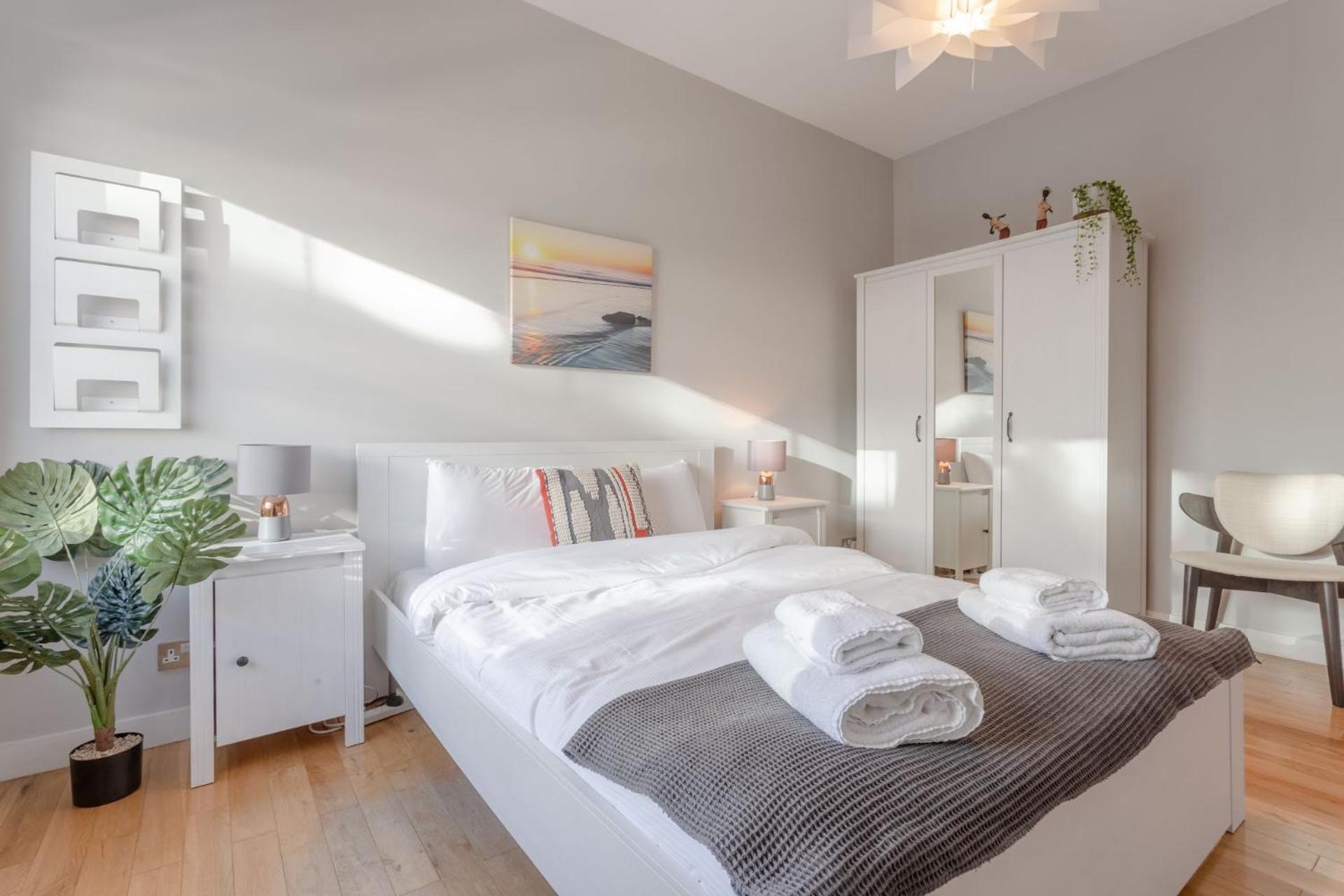 Modern 2 Bedroom In Heart Of Hackney Apartment
