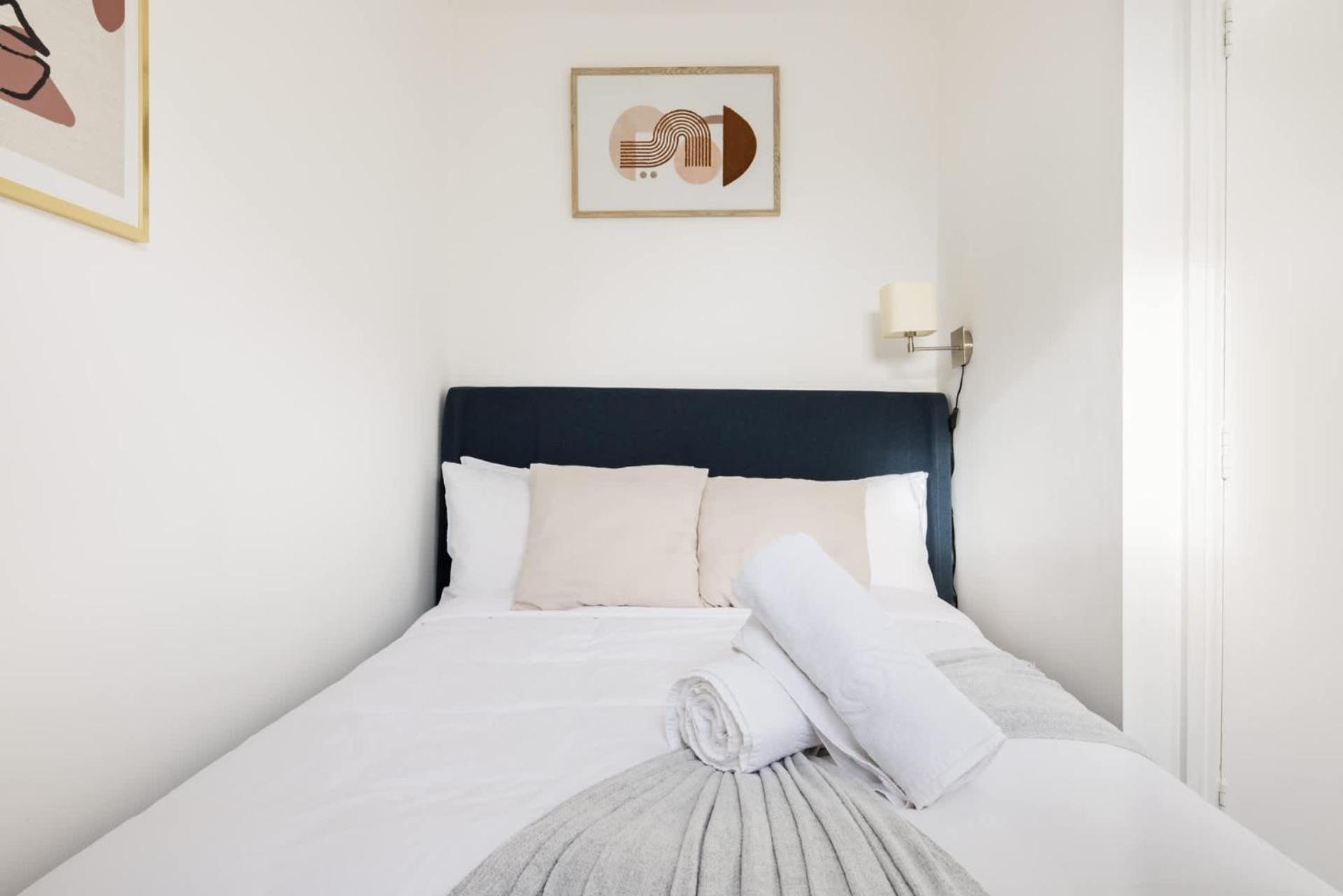 Holiday home Contemporary 2 Bedroom In Shepherd's Bush *