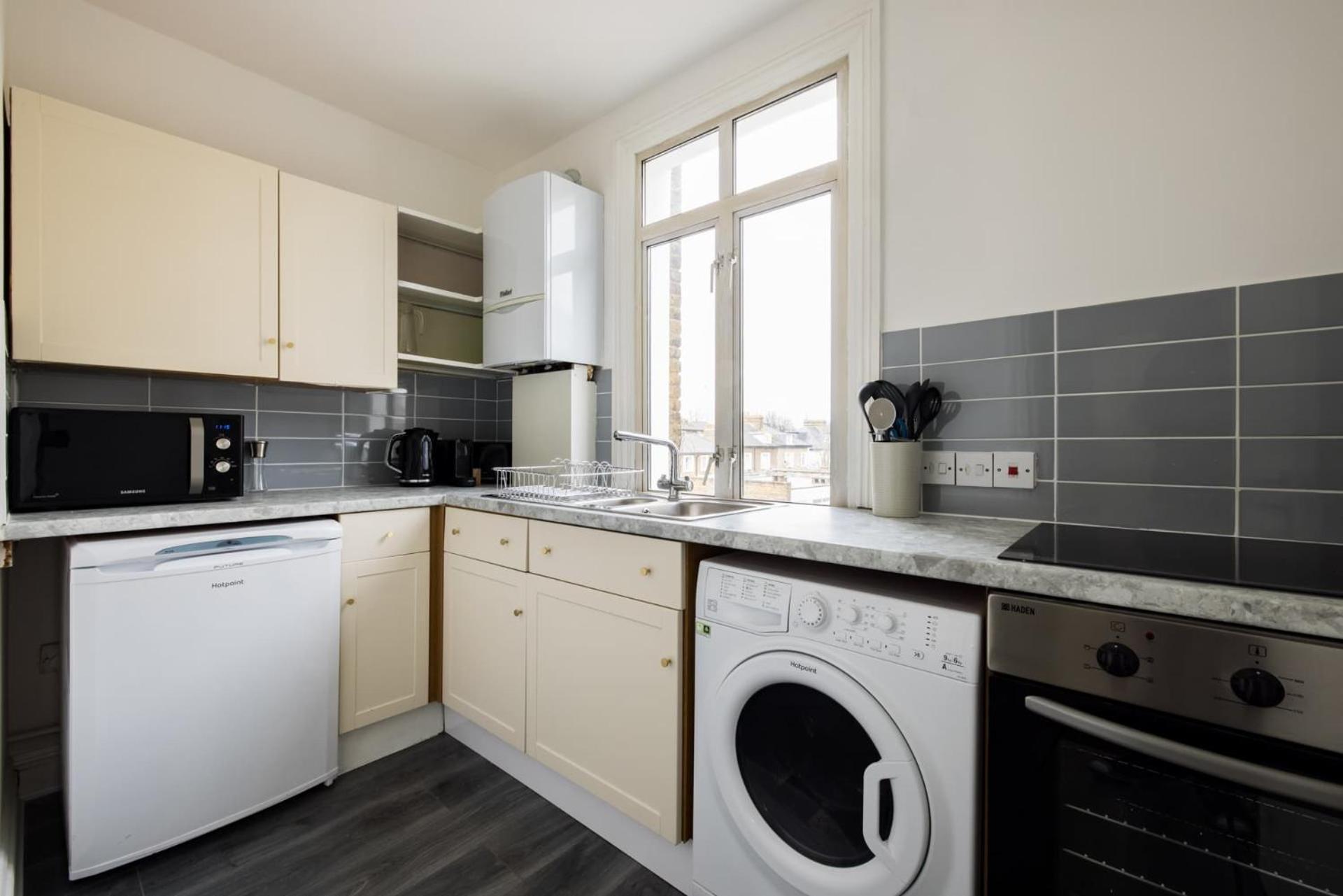 Contemporary 2 Bedroom In Shepherd's Bush Holiday home