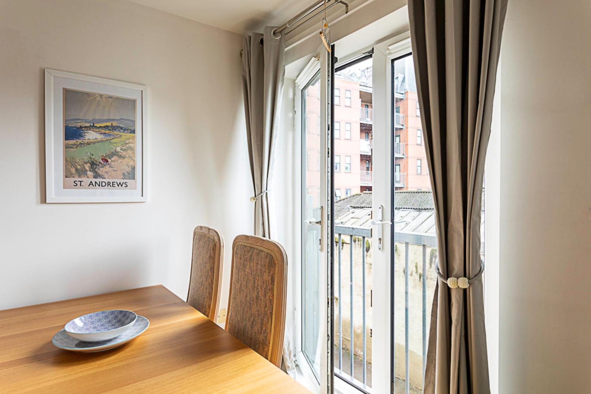 Bright Flat In Historic Whitechapel * London