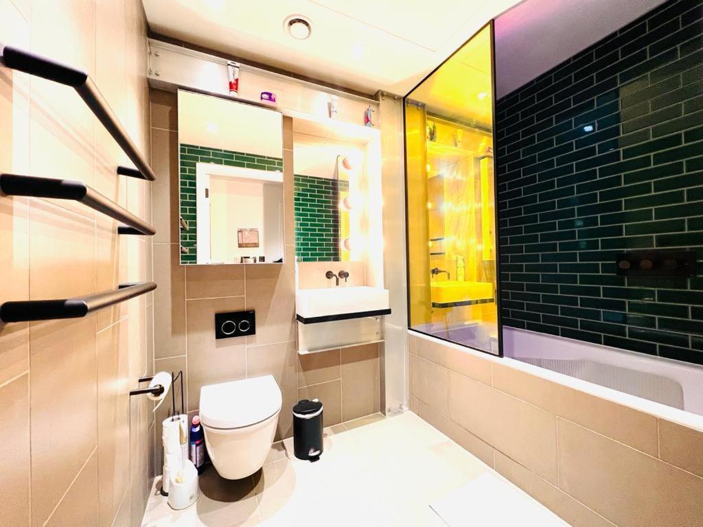 O2 Arena Beautiful 2bedroom