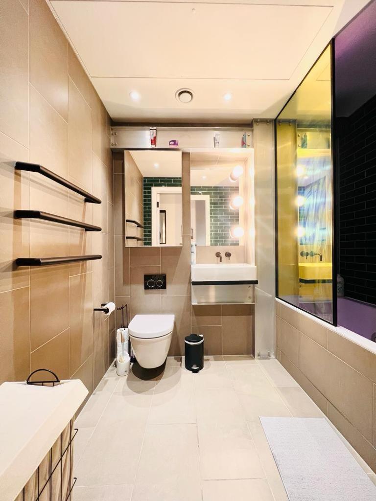 O2 Arena Beautiful 2bedroom