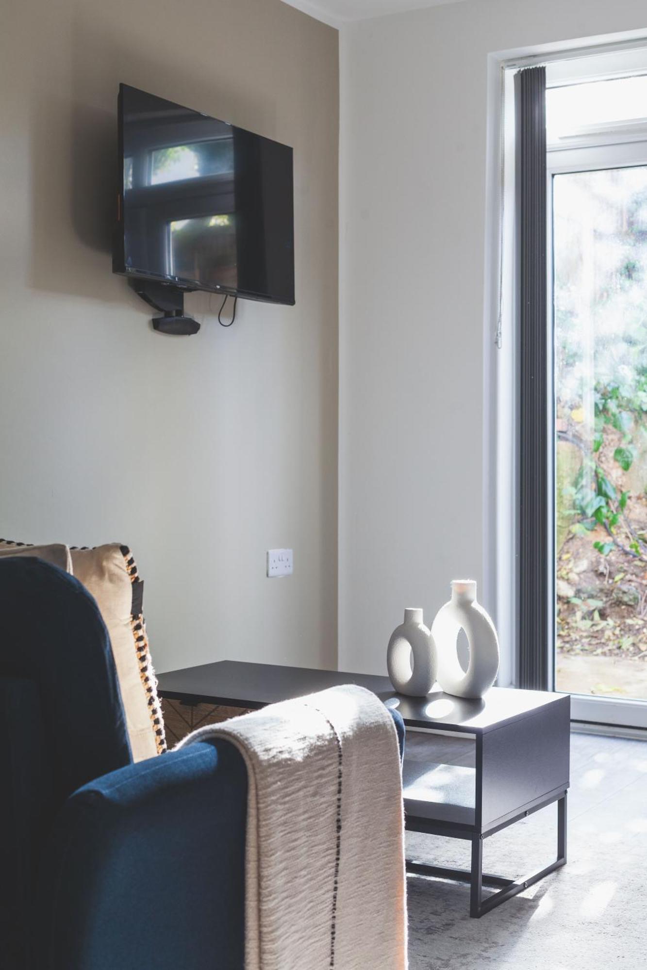 The Cricklewood Apartment