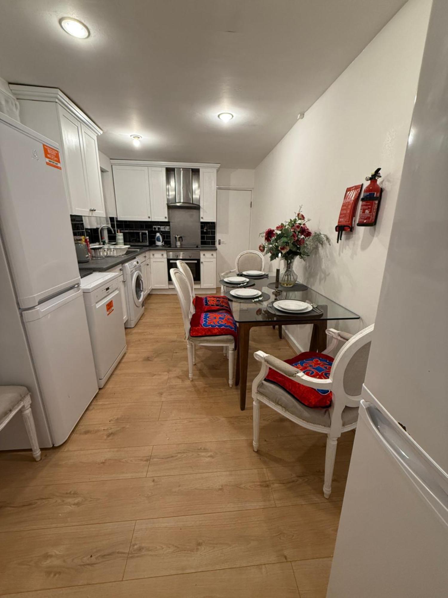 Homestay Affordable, Cozy And Beautiful In Hammersmith *