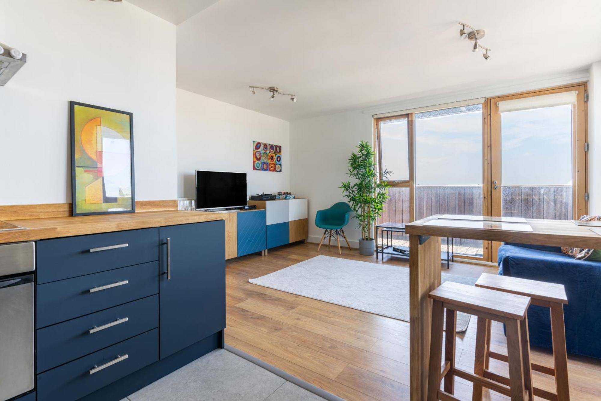 Flat In Canary Wharf With Amazing Views & Balcony *