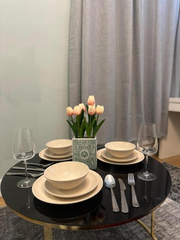 Apartment Affordable Two Bedroom In London