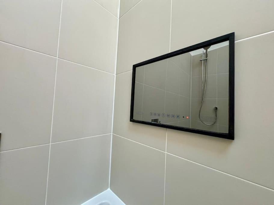 Apartment Hyde Park Luxury 2 Bed 2 Bath House *