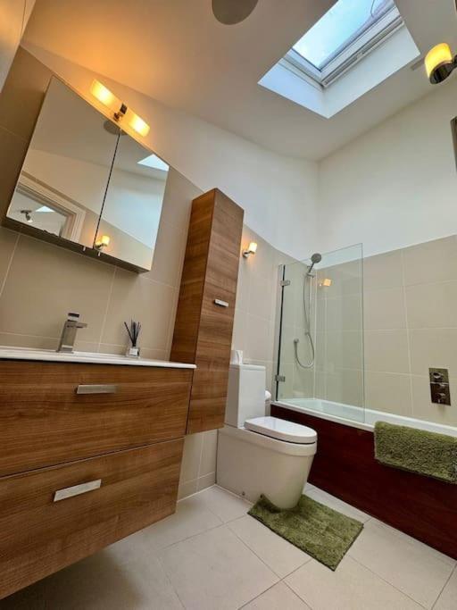 Hyde Park Luxury 2 Bed 2 Bath House * London