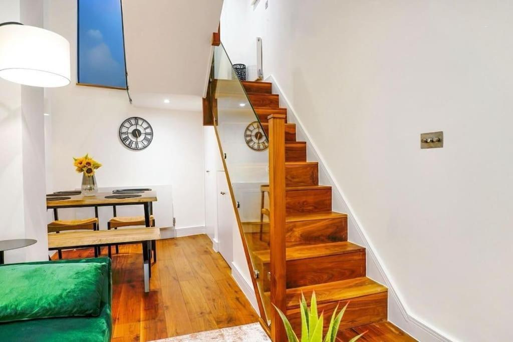 Hyde Park Luxury 2 Bed 2 Bath House