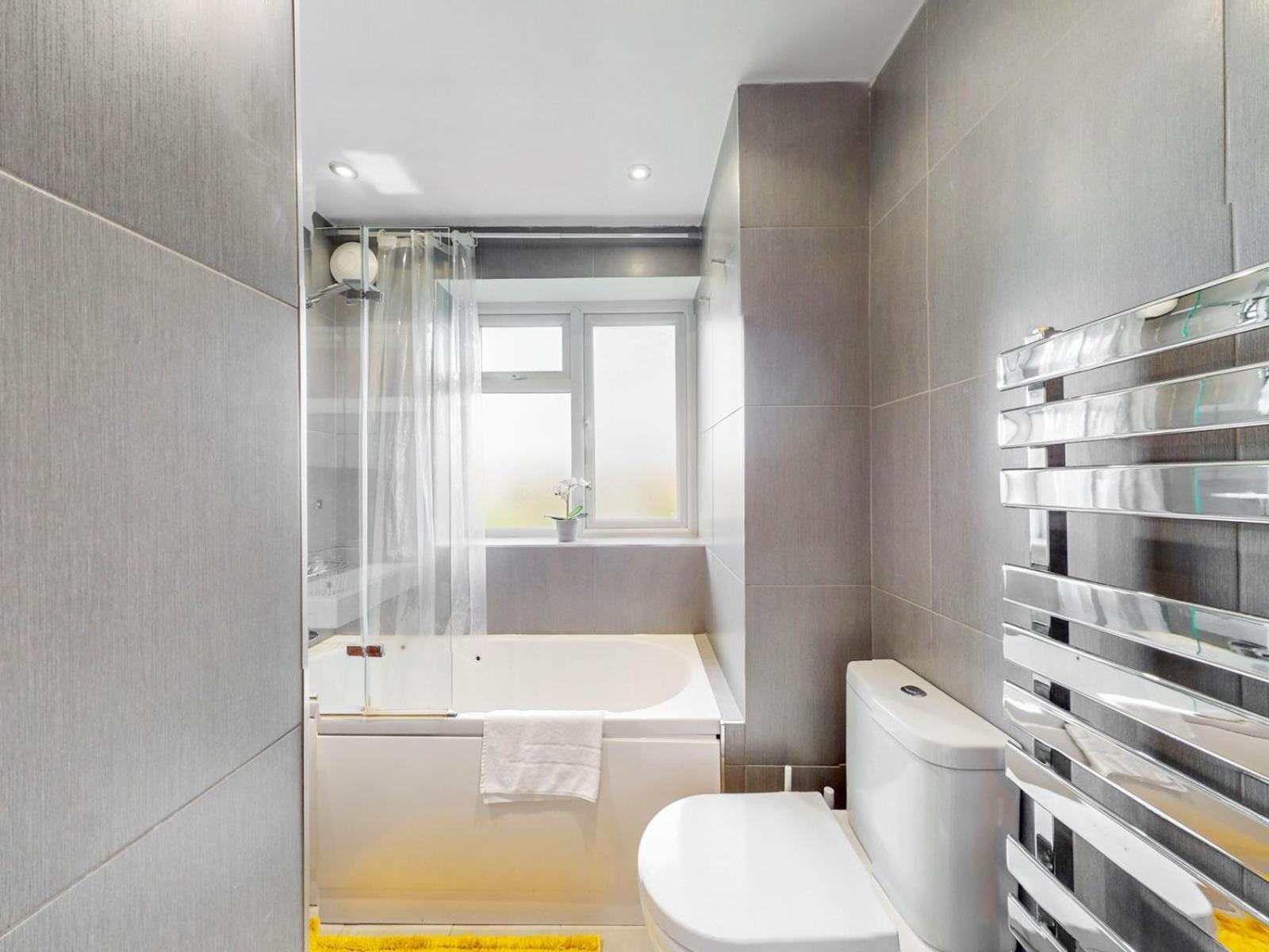 Pass The Keys Stylish Flat In West Hampstead Apartment London