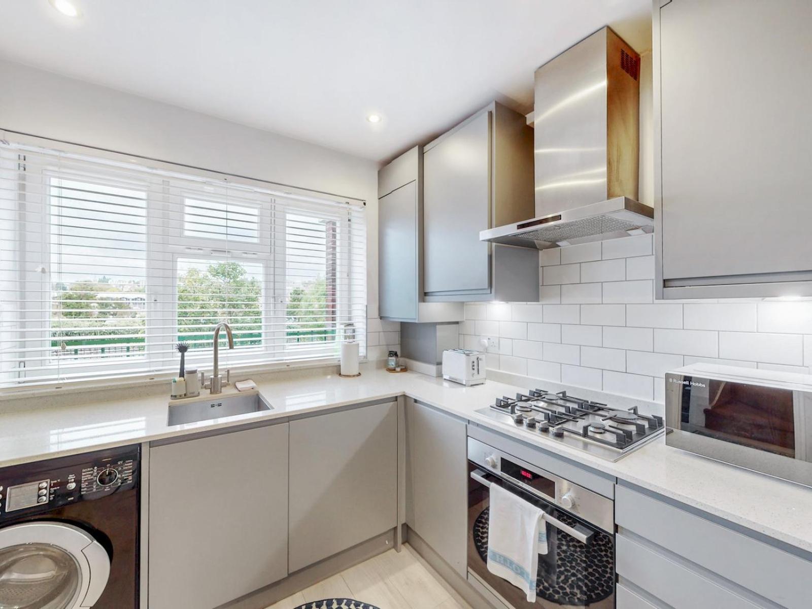 Pass The Keys Stylish Flat In West Hampstead Apartment *