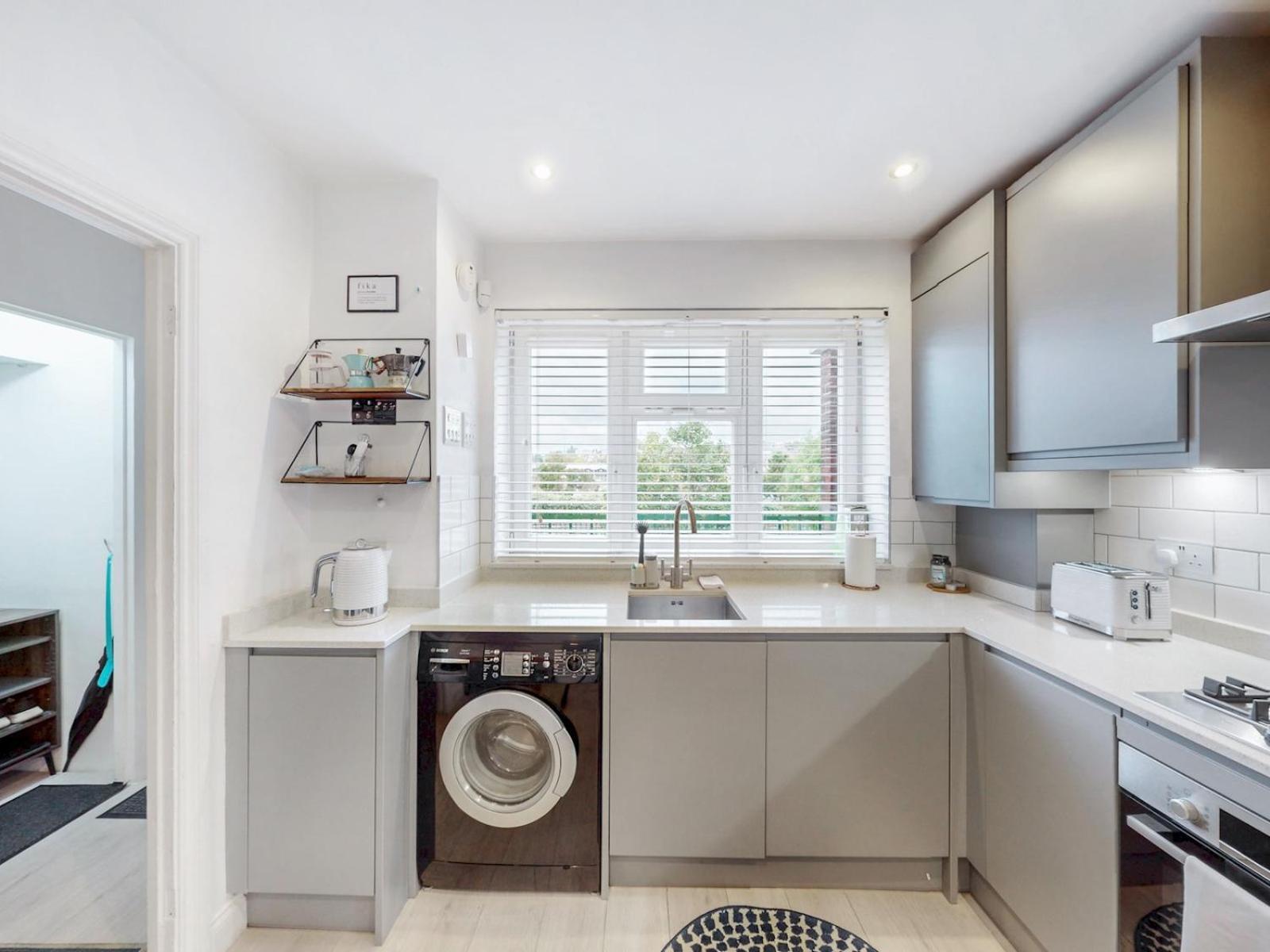 Pass The Keys Stylish Flat In West Hampstead London