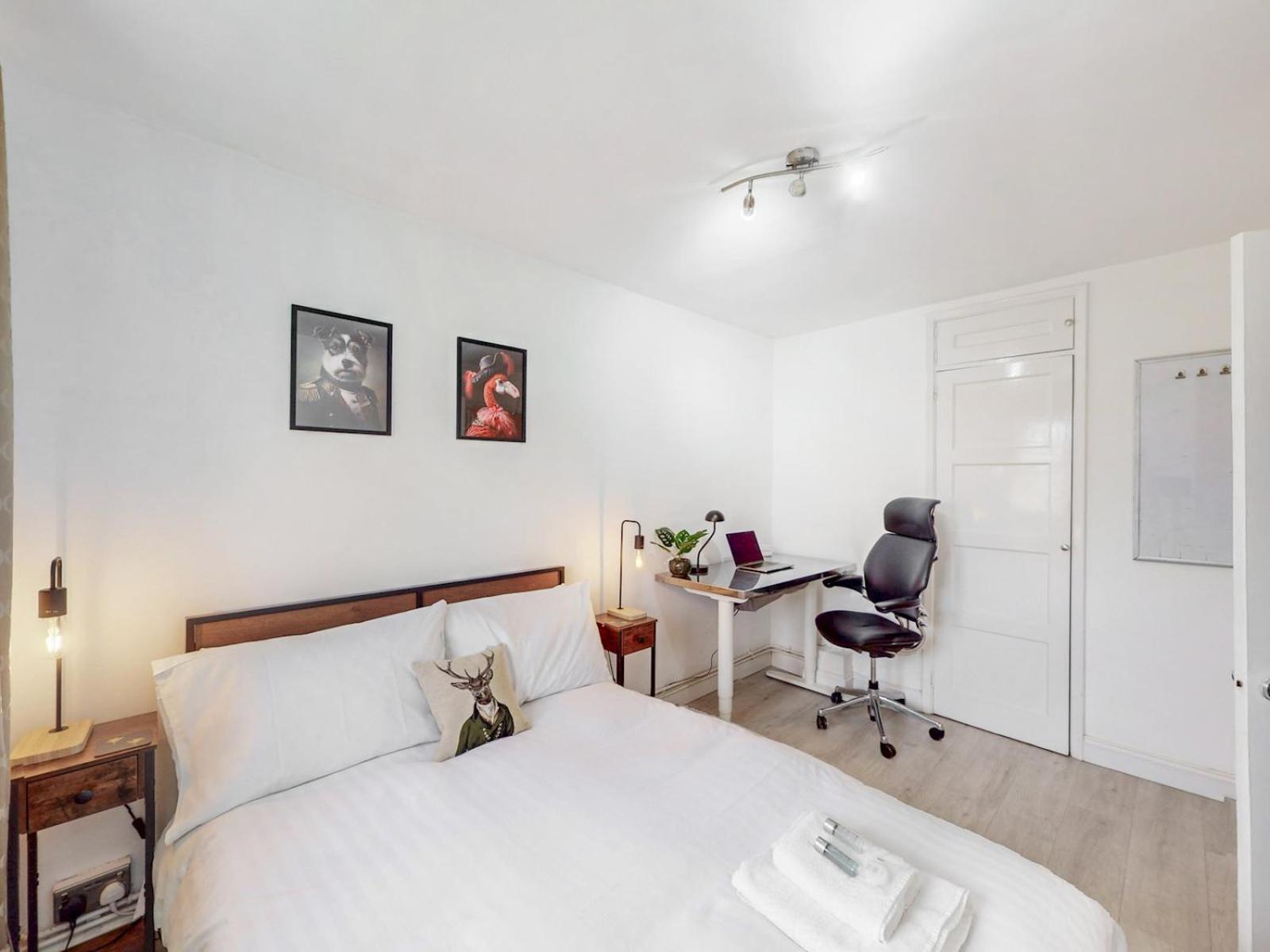 Pass The Keys Stylish Flat In West Hampstead