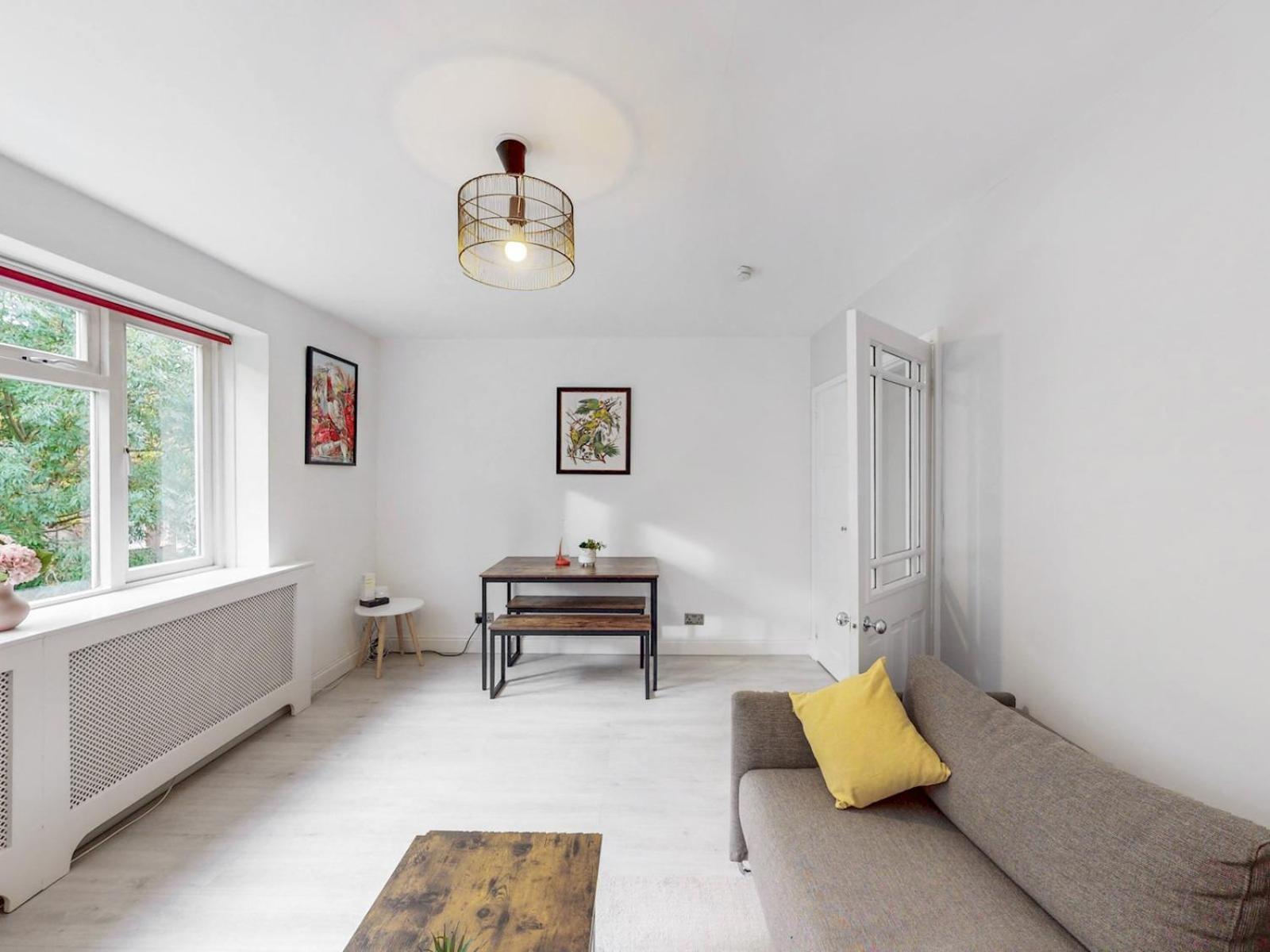 Pass The Keys Stylish Flat In West Hampstead Apartment *